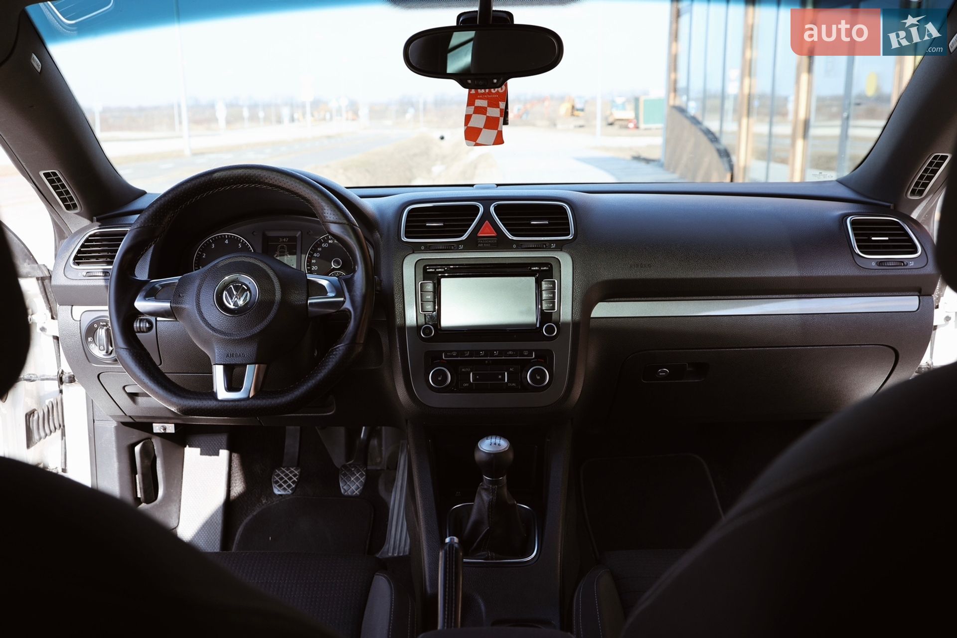 Volkswagen Scirocco 2010 VIN WVWZZZ13ZBV004050 фото оголошення 8 з 10