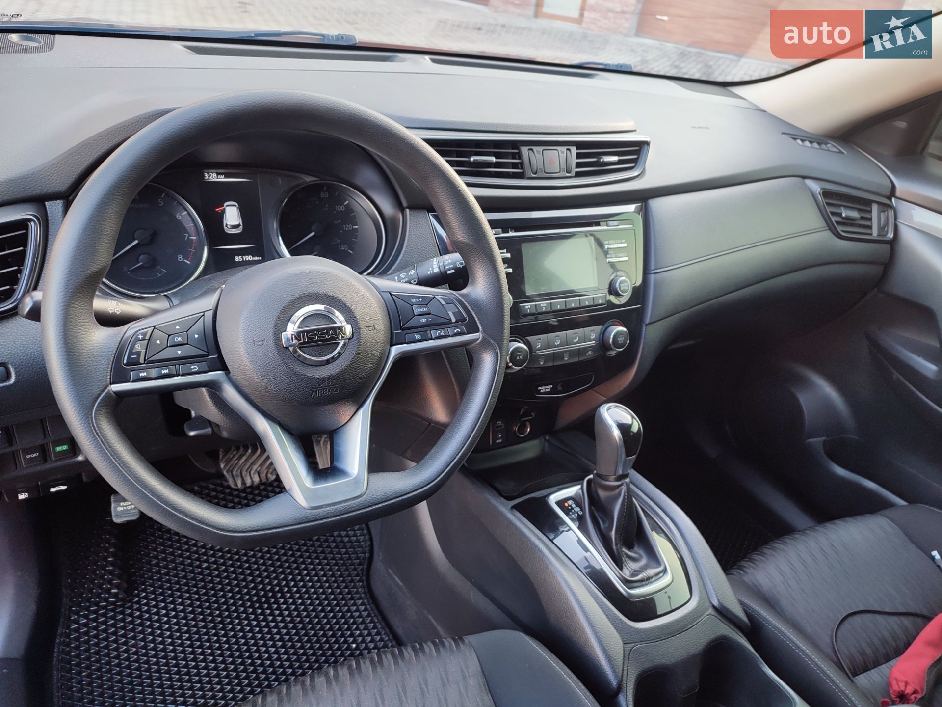 Nissan Rogue 2017 VIN KNMAT2MT8HP571217 фото оголошення 9 з 33