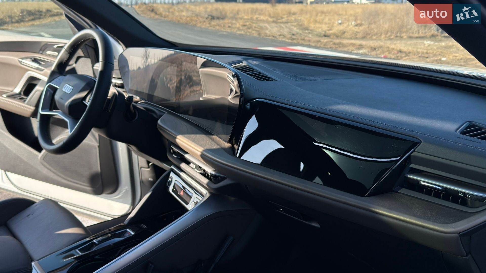 Audi Q5 2025 VIN WA12AAGU7S2023944 фото оголошення 20 з 105