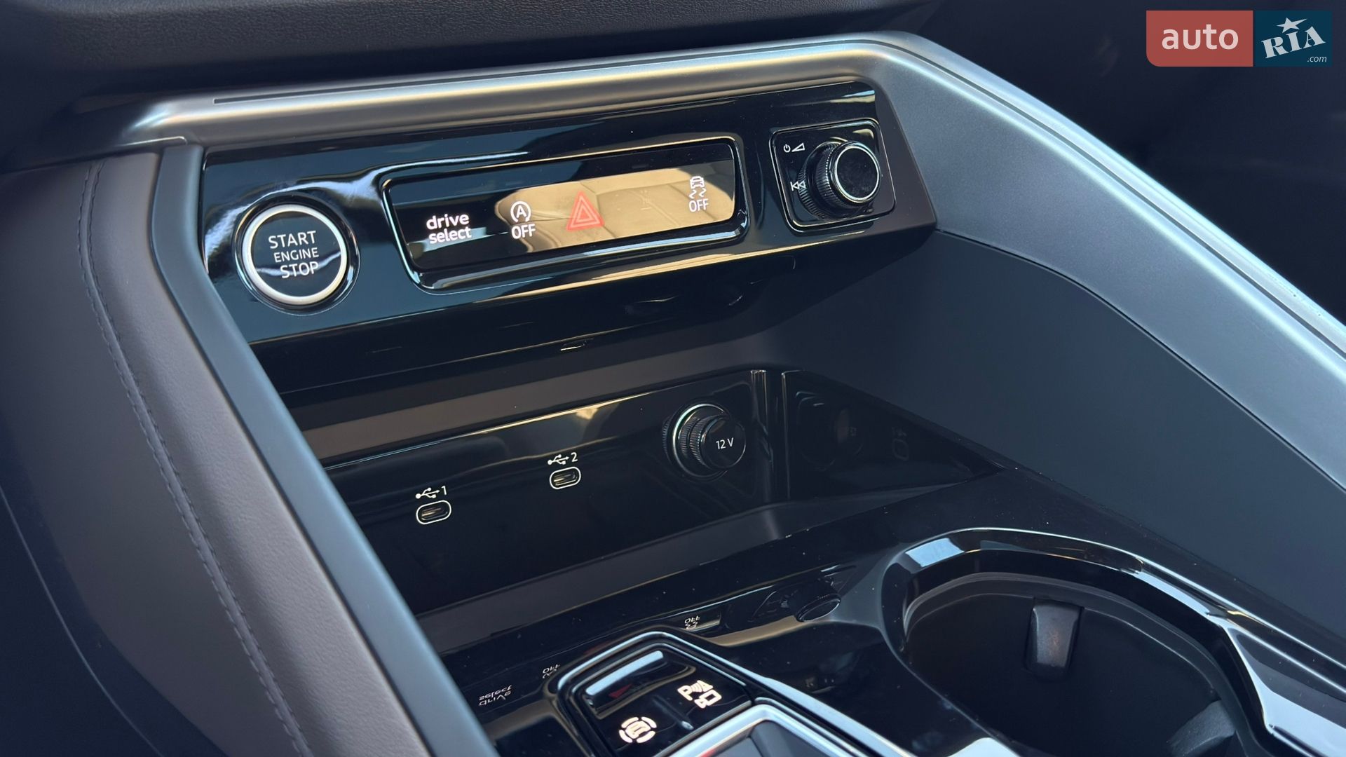 Audi Q5 2025 VIN WA12AAGU7S2023944 фото оголошення 48 з 105
