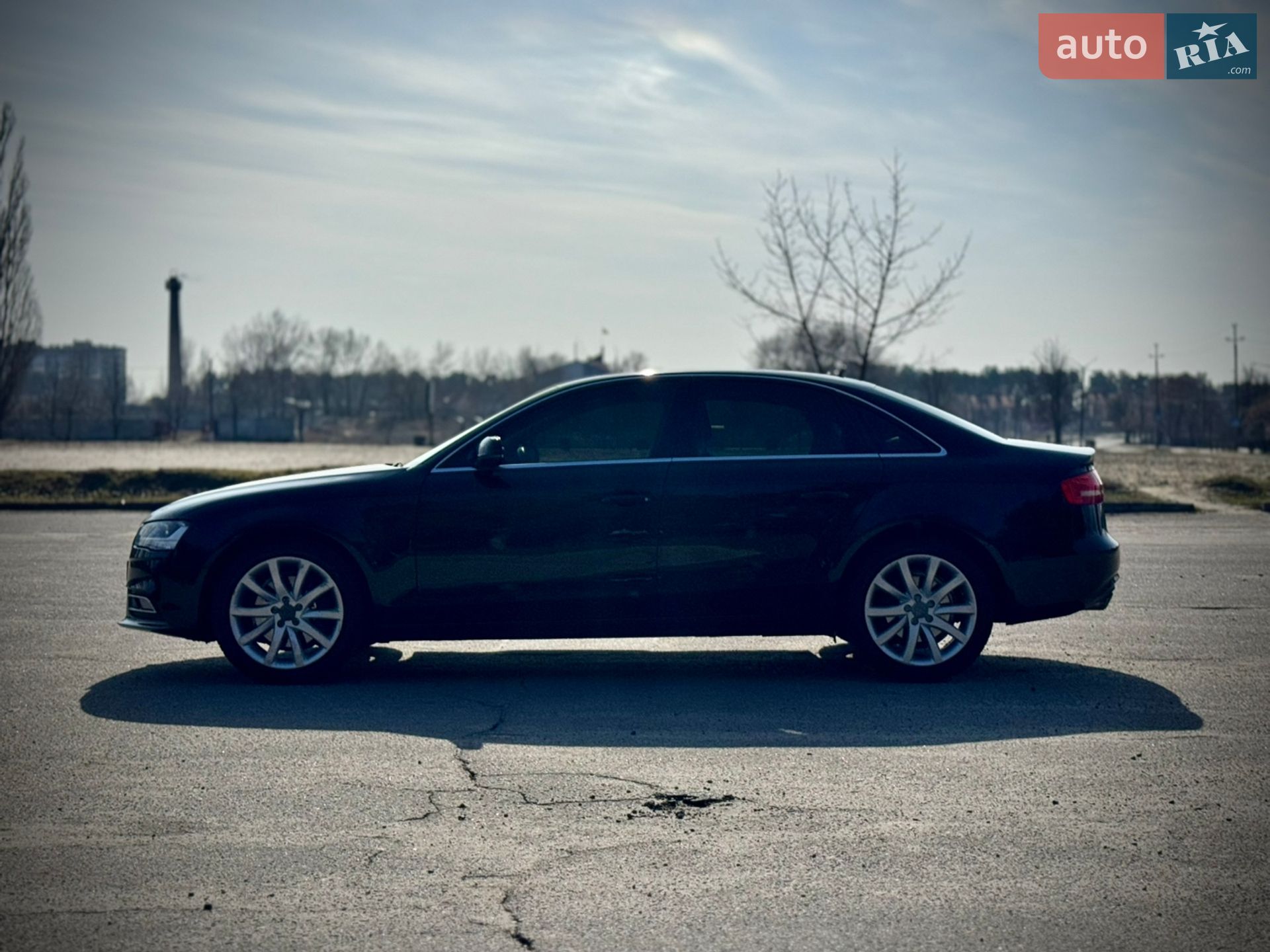 Audi A4 2014 VIN WAUAFAFL2EN039738 фото оголошення 10 з 35