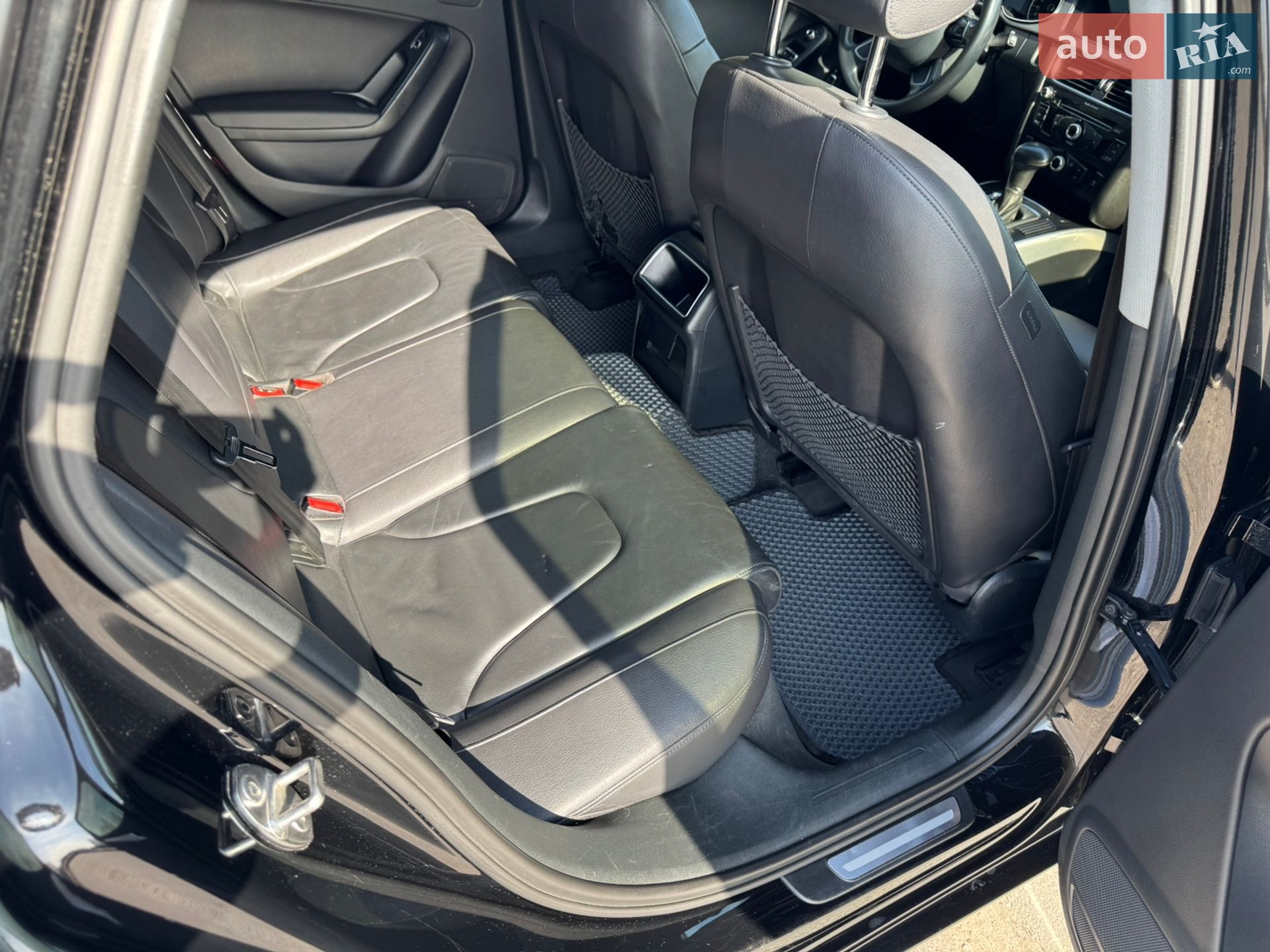 Audi A4 2014 VIN WAUAFAFL2EN039738 фото оголошення 22 з 35