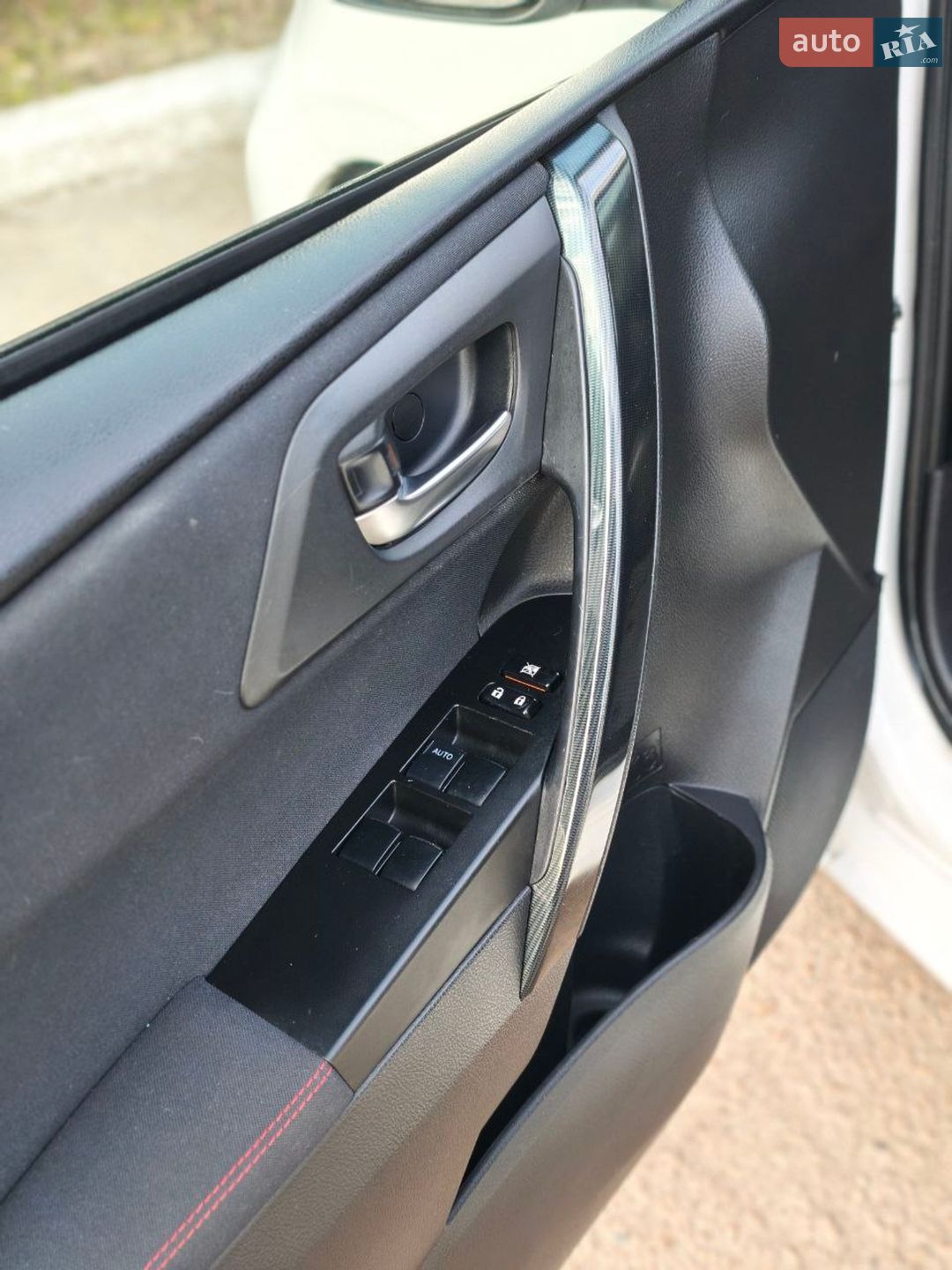 Toyota Auris 2013 VIN SB1ME4JE60E037159 фото оголошення 13 з 23
