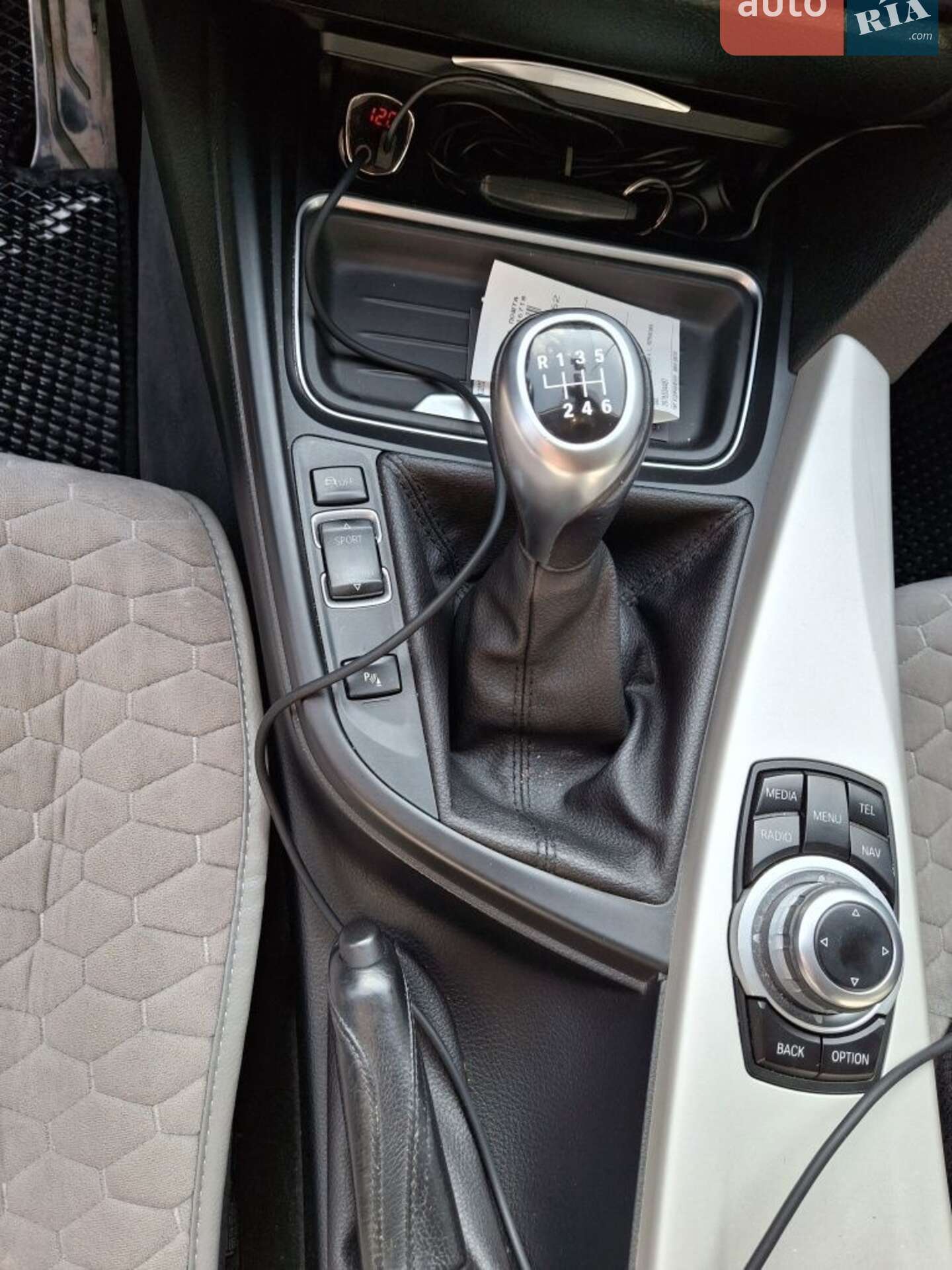 BMW 3 Series 2014 VIN WBA3K91090F935831 фото оголошення 2 з 8