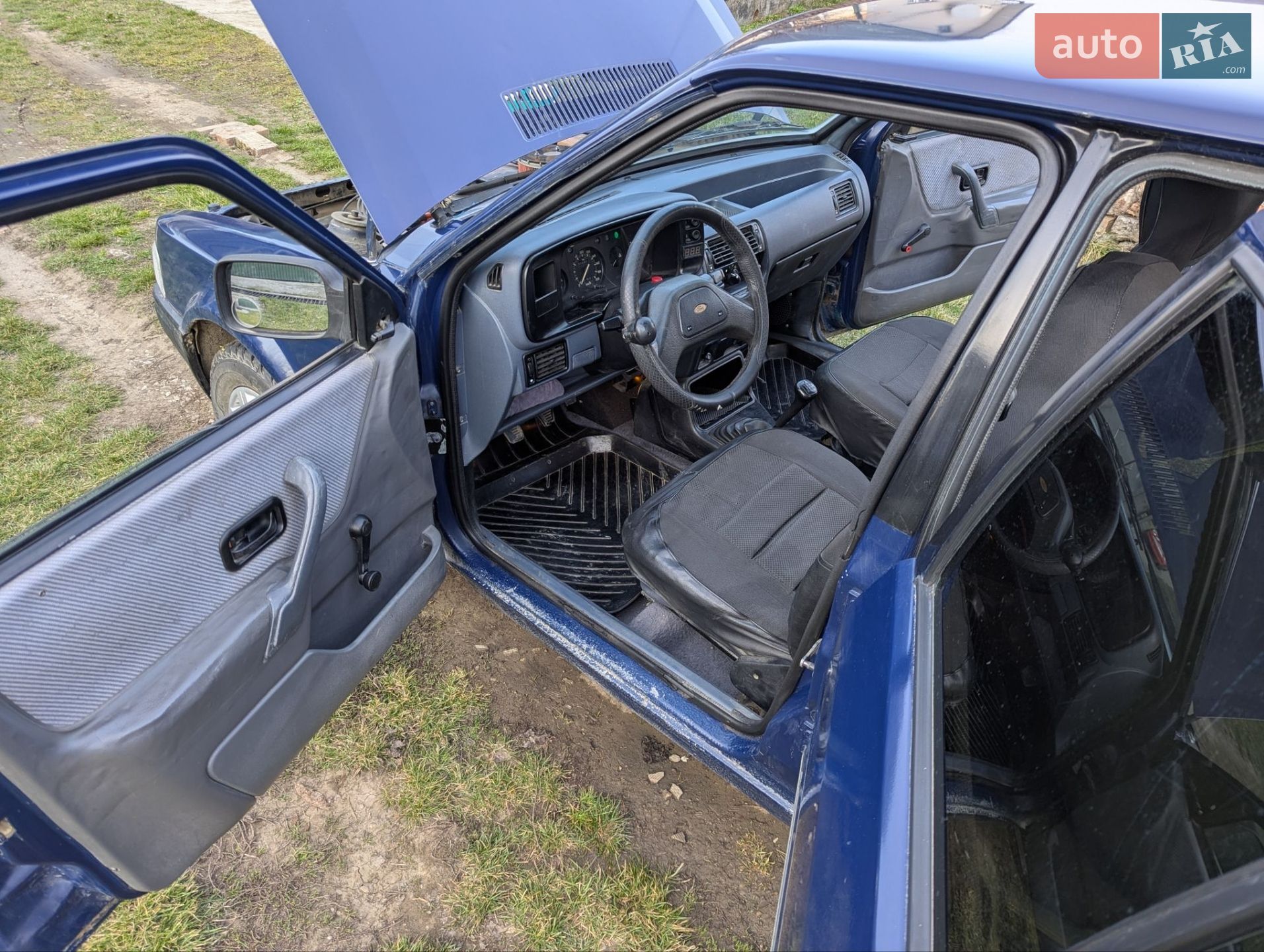 Ford Escort 1988 VIN WF0AXXGCAAJB58292 фото оголошення 6 з 66