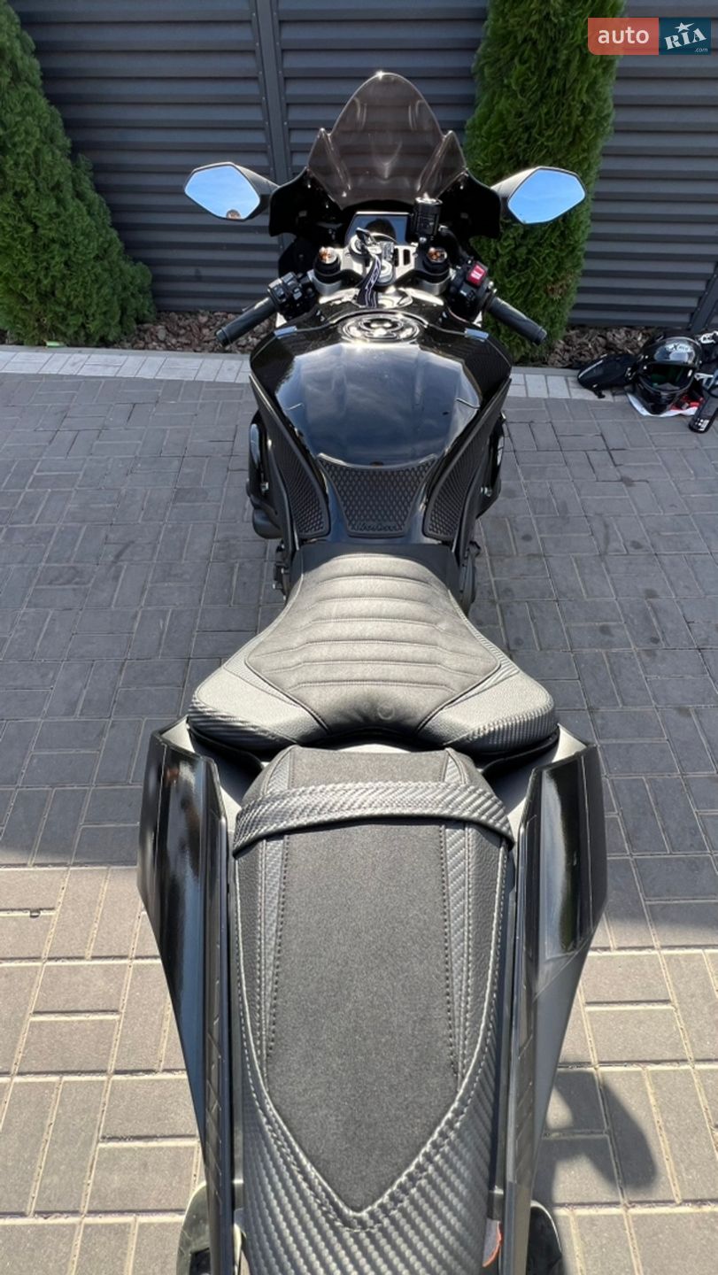 Yamaha R1 2021 VIN JYARN66YXMA000639 фото оголошення 17 з 29