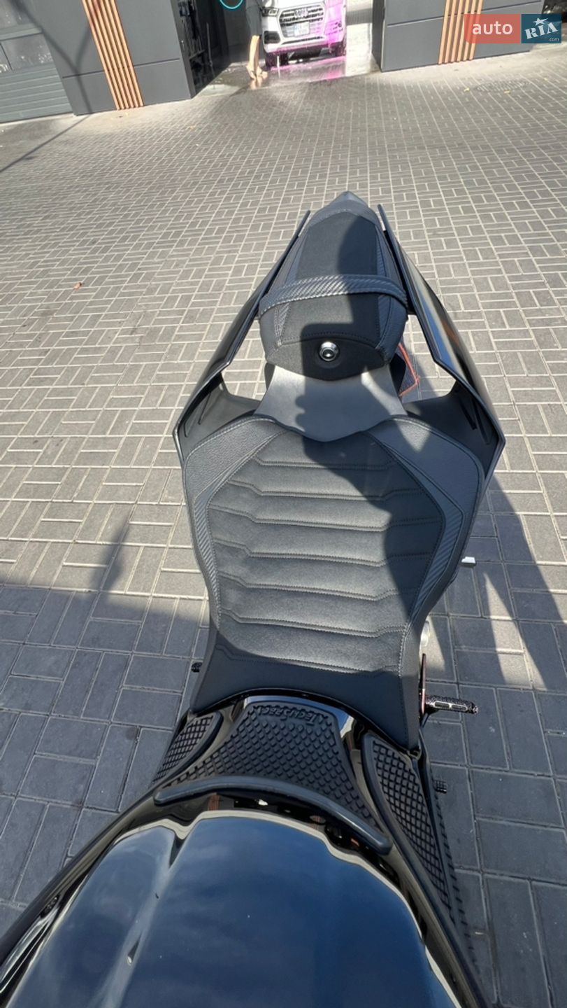 Yamaha R1 2021 VIN JYARN66YXMA000639 фото оголошення 18 з 29