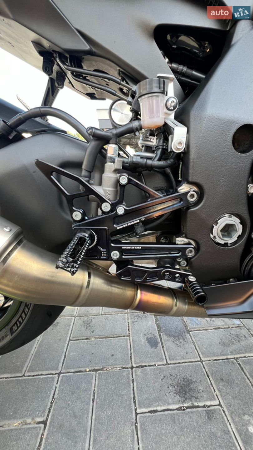 Yamaha R1 2021 VIN JYARN66YXMA000639 фото оголошення 28 з 29