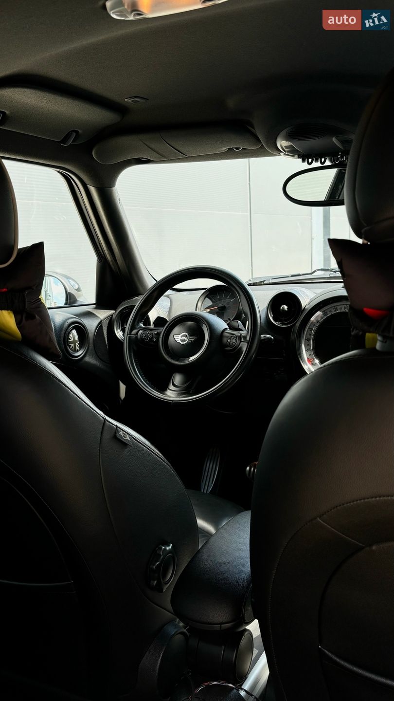 Mini Countryman 2013 VIN WMWZB71090WN83218 фото оголошення 13 з 27
