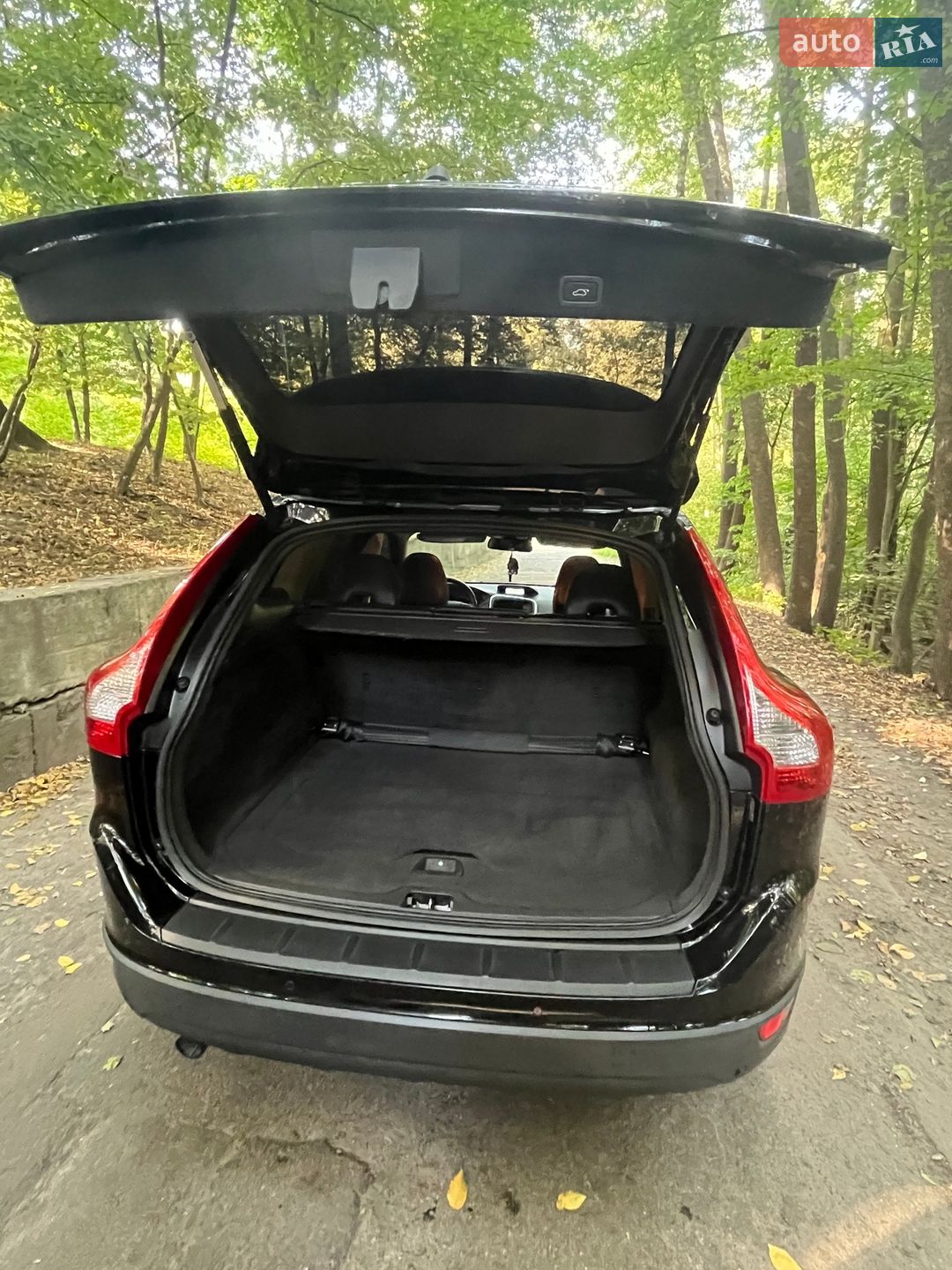Volvo Xc60 2009 VIN YV1DZ714692035367 фото оголошення 30 з 93