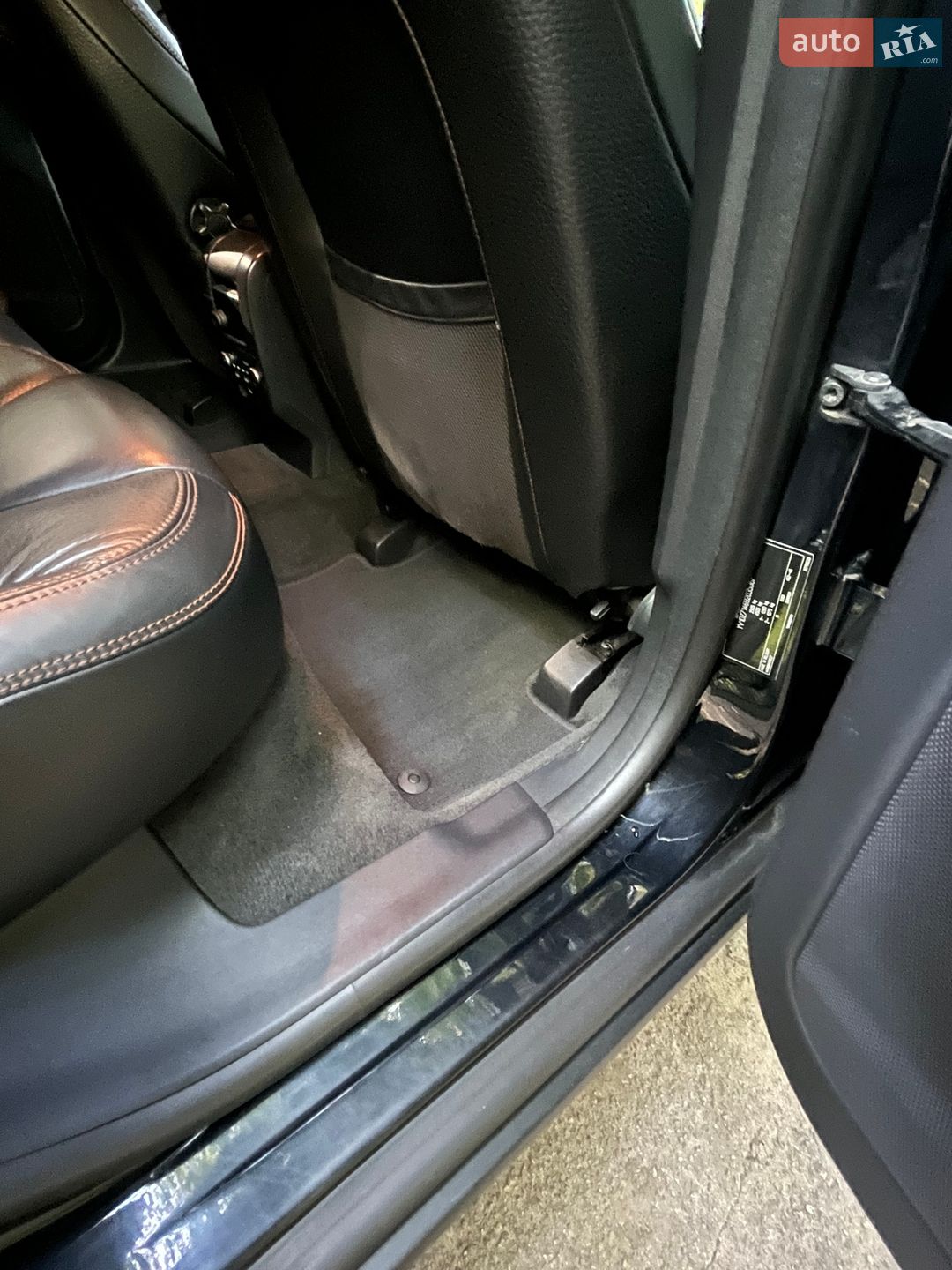 Volvo Xc60 2009 VIN YV1DZ714692035367 фото оголошення 34 з 93