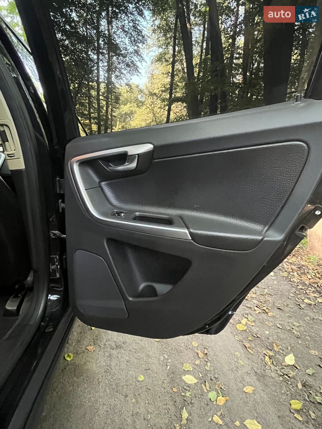 Volvo Xc60 2009 VIN YV1DZ714692035367 фото оголошення 38 з 93