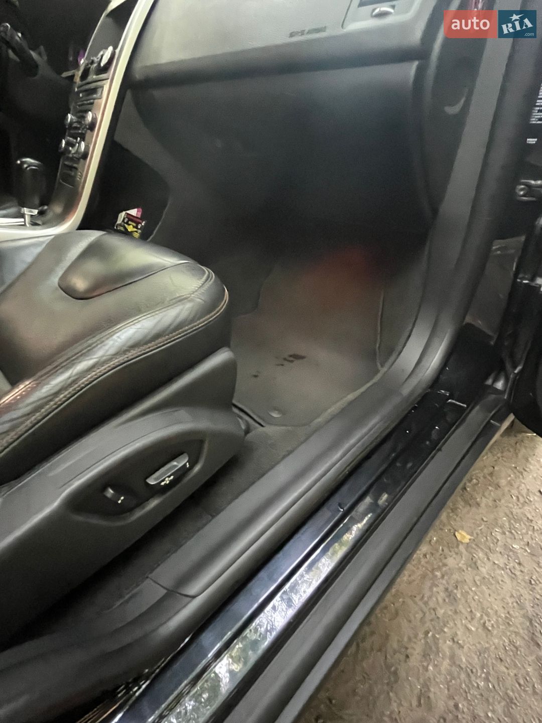Volvo Xc60 2009 VIN YV1DZ714692035367 фото оголошення 45 з 93