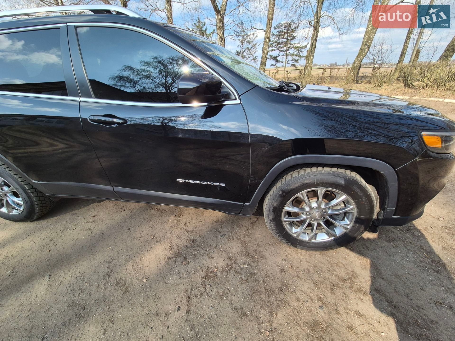 Jeep Cherokee 2018 VIN 1C4PJLLB5KD226623 фото оголошення 21 з 21