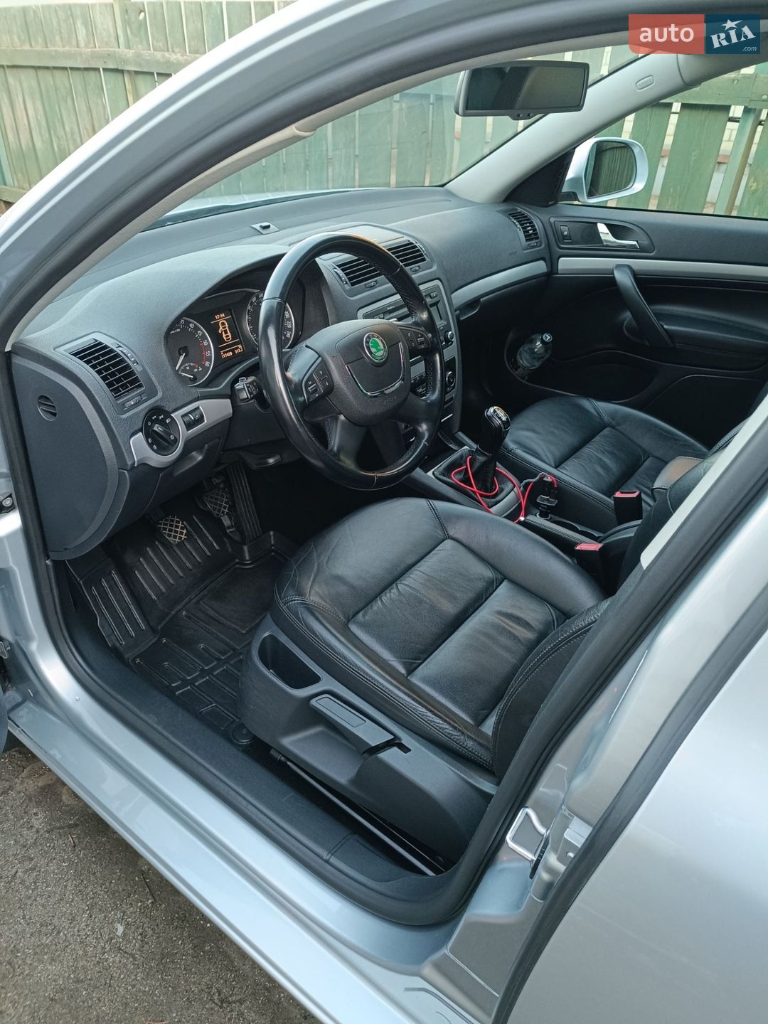 Skoda Octavia 2012 VIN TMBKT61Z6C2164412 фото оголошення 17 з 33