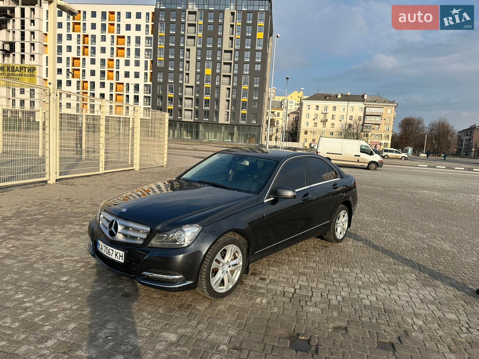 Mercedes-Benz C-Class 2012 VIN WDD2040481A824662 фото оголошення 2 з 20