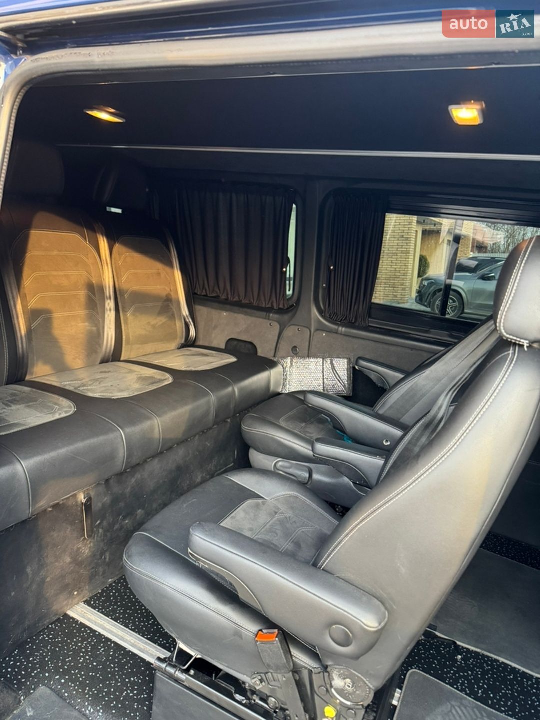 Volkswagen Transporter 2018 VIN WV1ZZZ7HZKH006924 фото оголошення 8 з 23