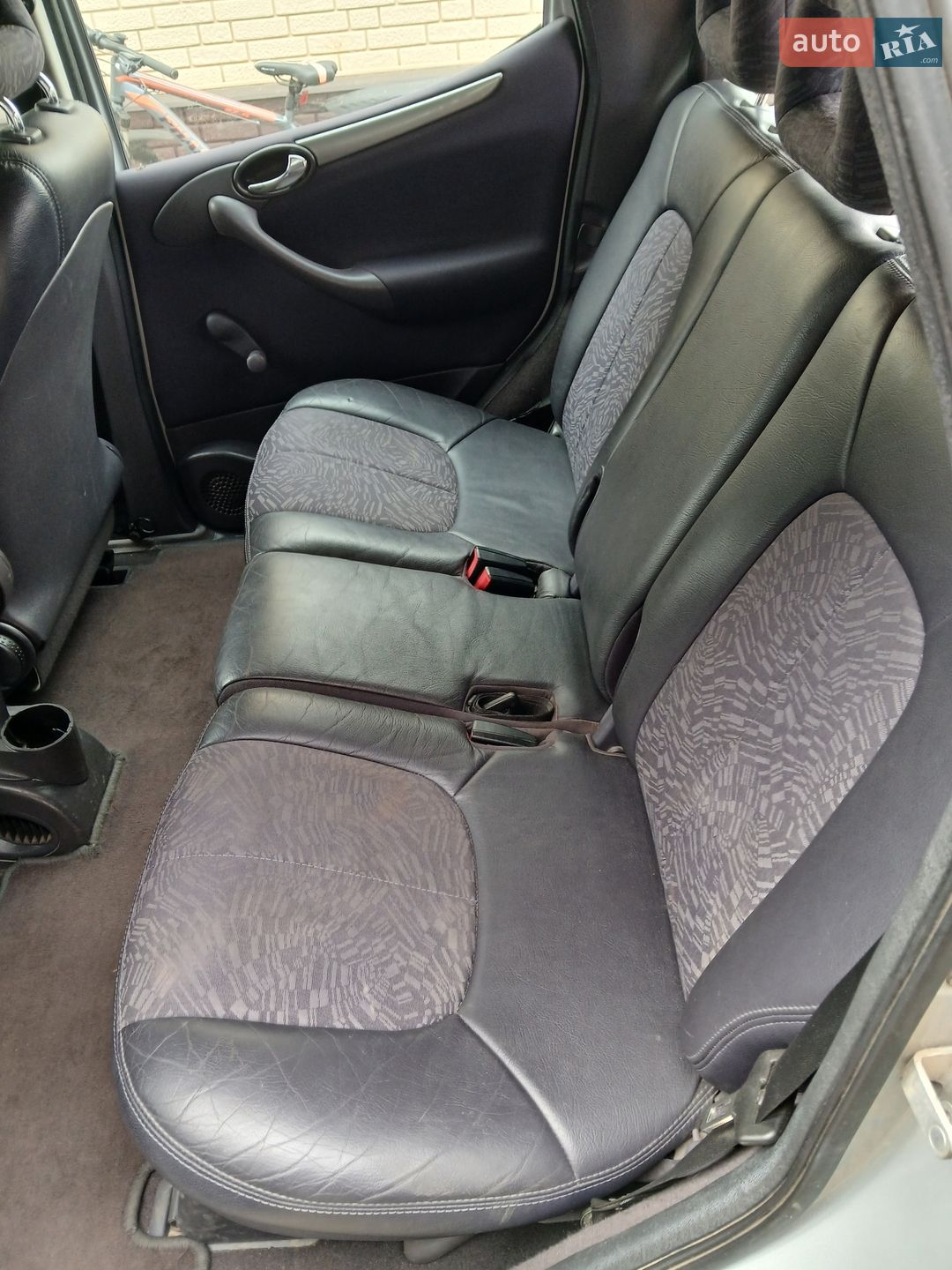 Mercedes-Benz A-Class 2002 VIN WDB1680331J730801 фото оголошення 9 з 10