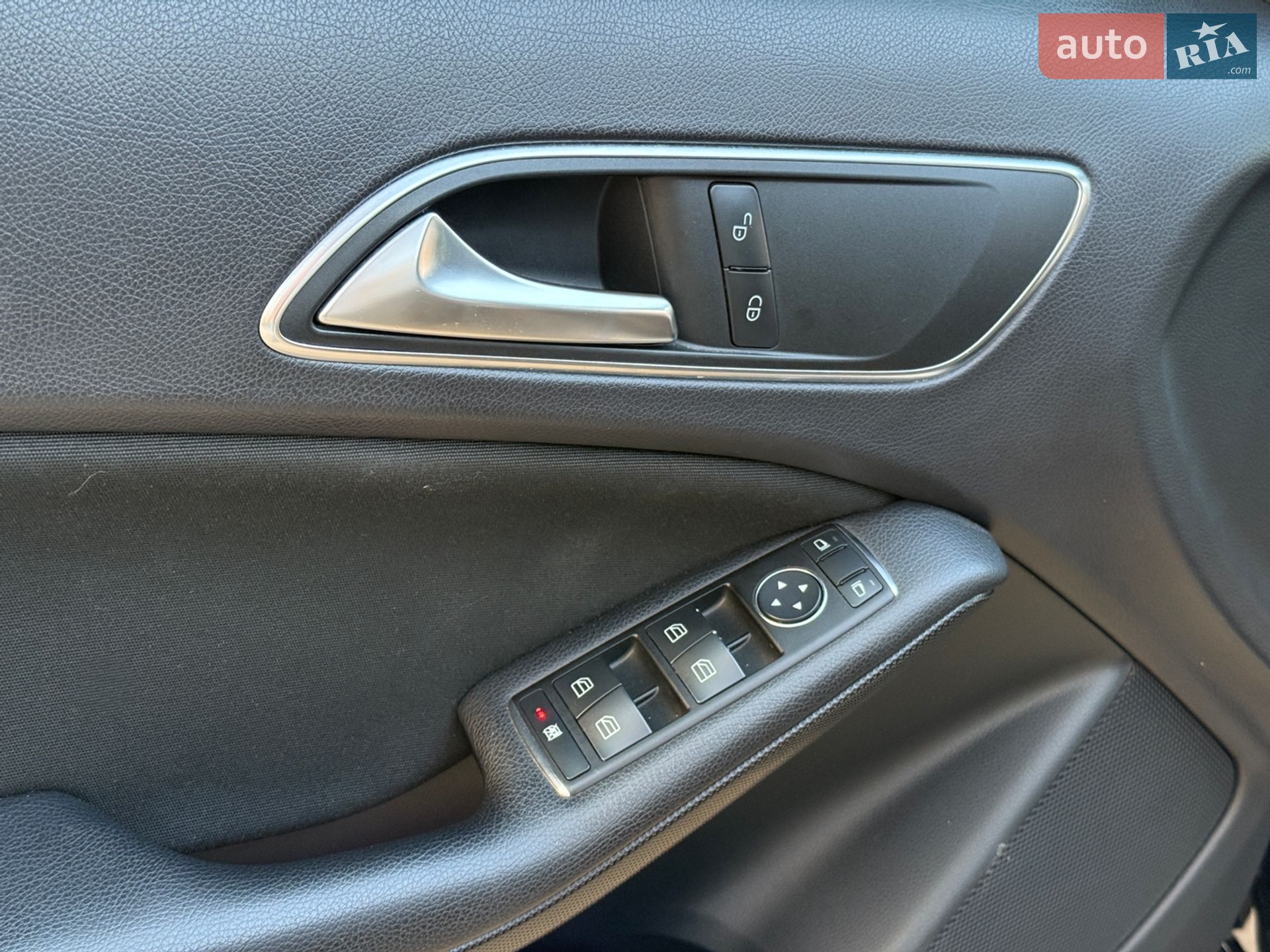 Mercedes-Benz A-Class 2013 VIN WDD1760001J134952 фото оголошення 13 з 22