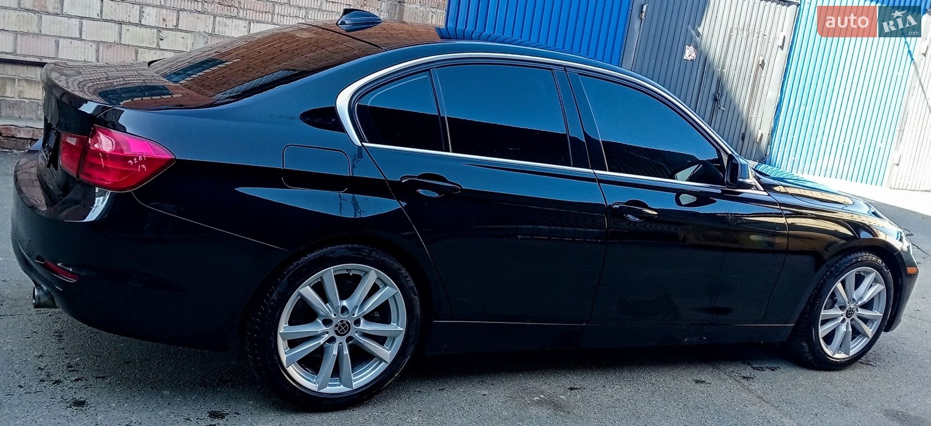 BMW 3 Series 2013 VIN WBA3F9C58DF484300 фото оголошення 3 з 6