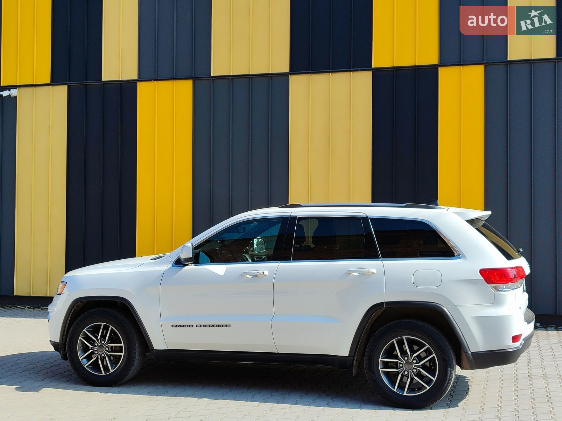 Jeep Grand Cherokee 2019 VIN 1C4RJEAG5KC790491 фото оголошення 19 з 45