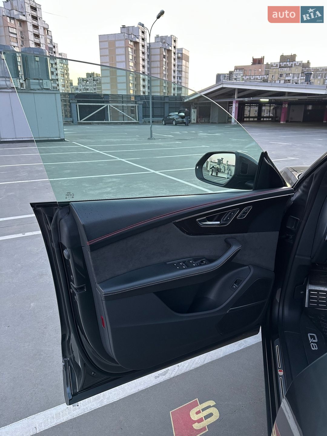Audi SQ8 2020 VIN WA1CWBF16MD008989 фото оголошення 12 з 29