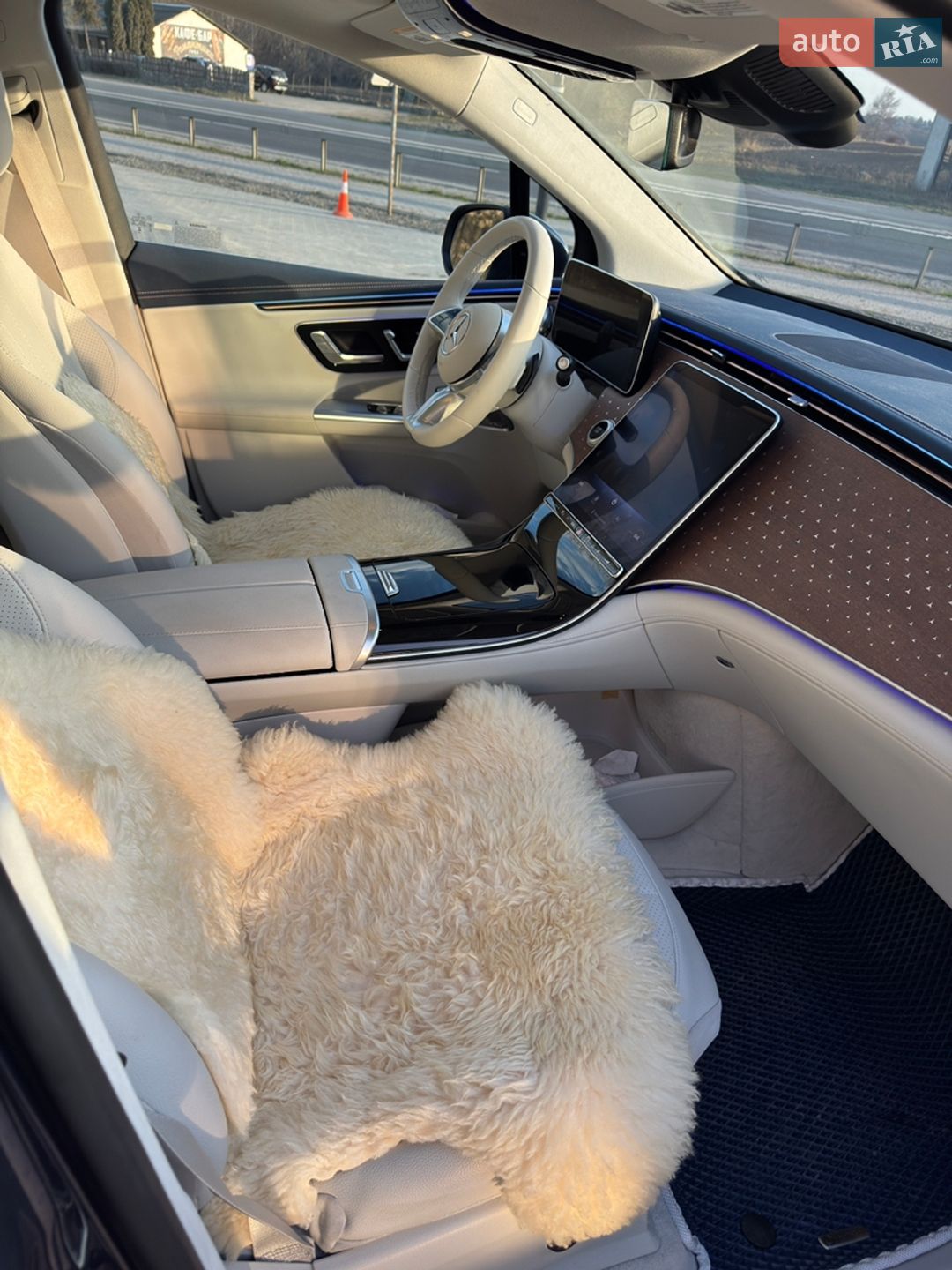 Mercedes-Benz EQE SUV 2023 VIN 4JGGM2BB1PA035689 фото оголошення 15 з 34