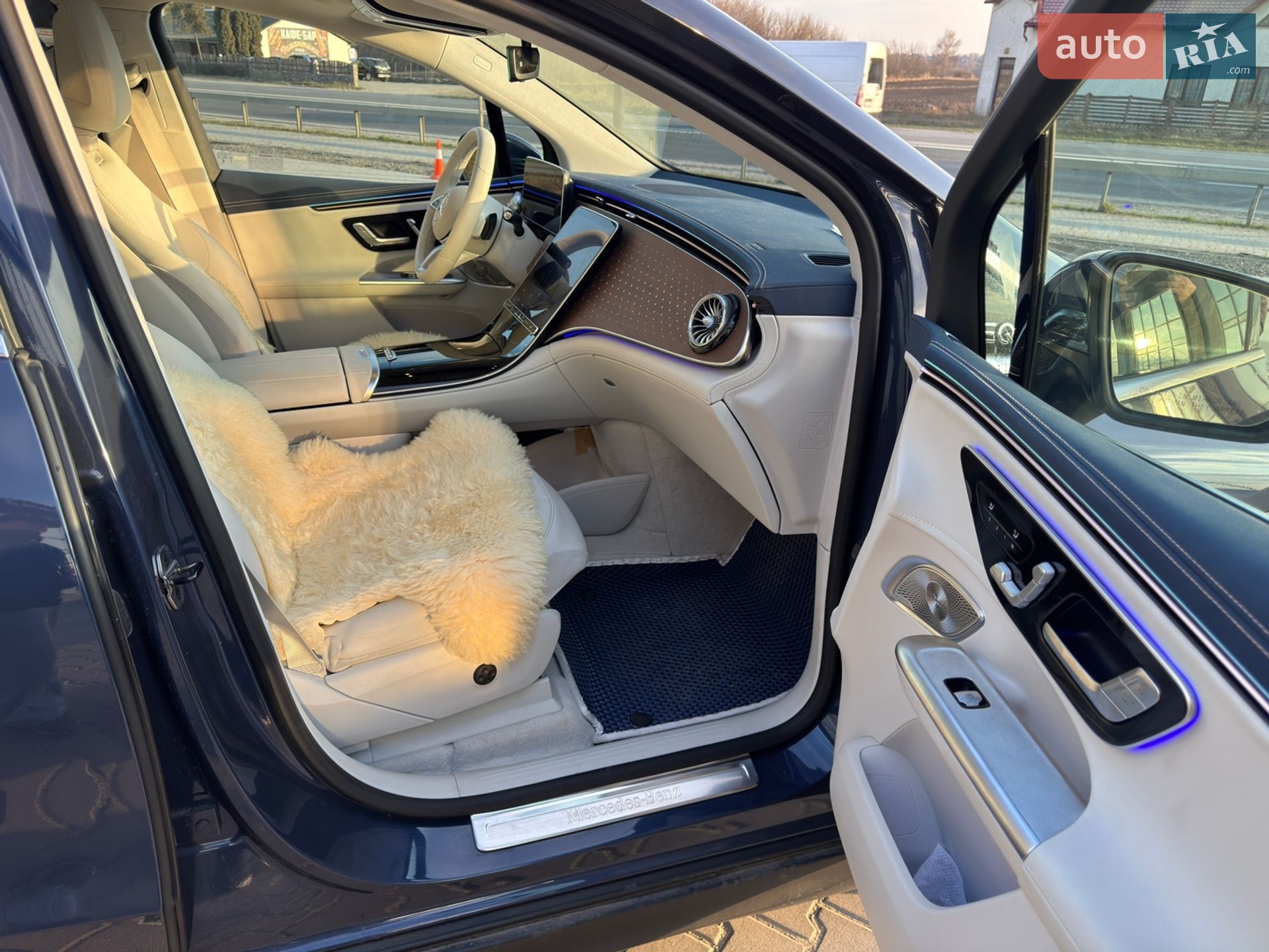 Mercedes-Benz EQE SUV 2023 VIN 4JGGM2BB1PA035689 фото оголошення 14 з 34