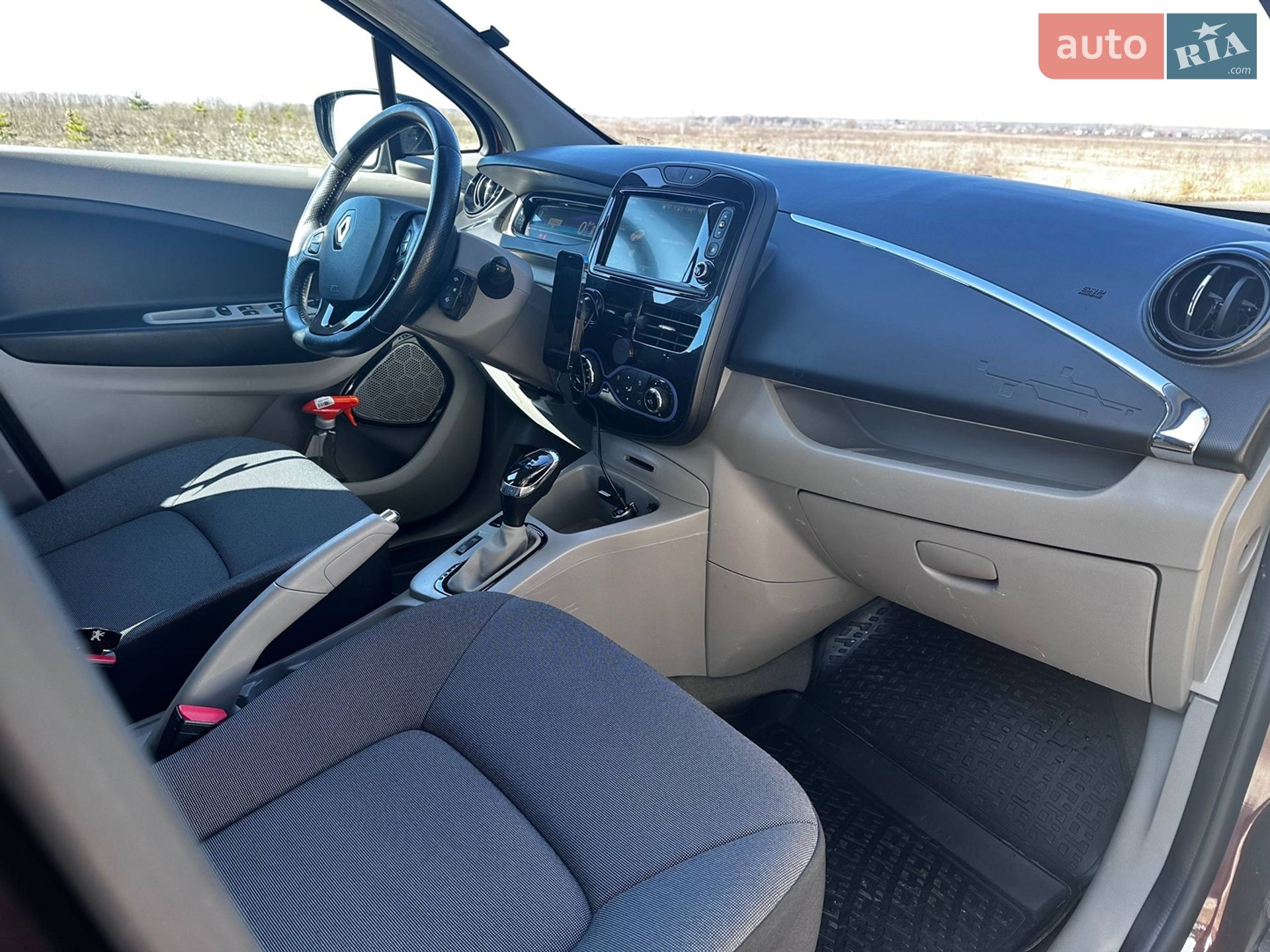 Renault Zoe 2014 VIN VF1AGVYA051743179 фото оголошення 15 з 17
