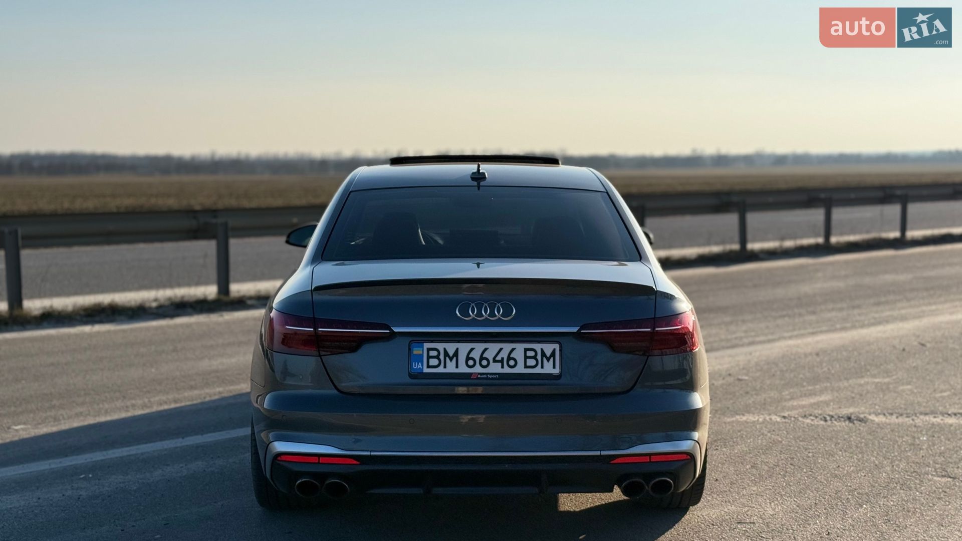 Audi Q7 2016 VIN WAUB4AF42LA049807 фото оголошення 7 з 10