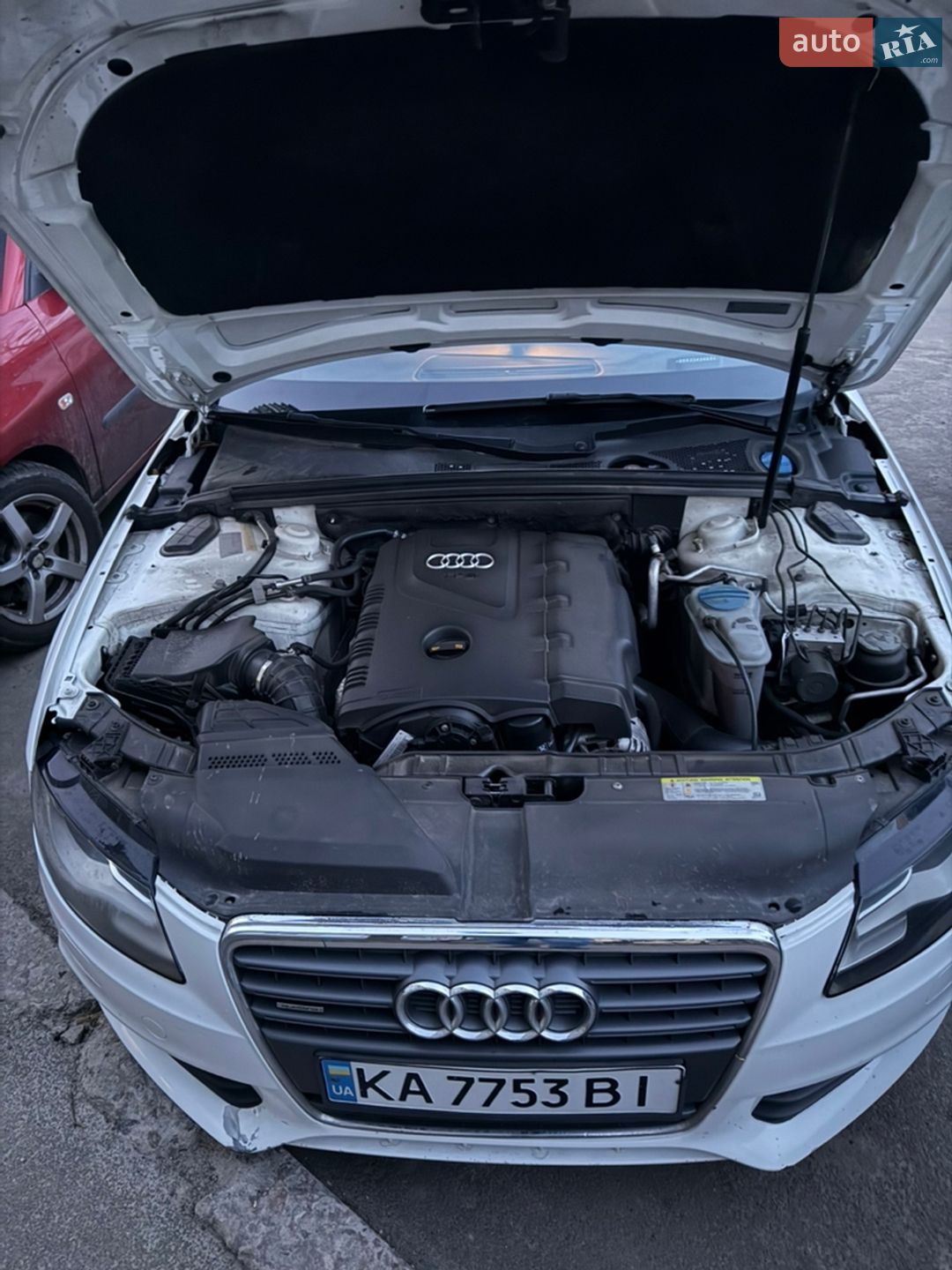 Audi A4 2011 VIN WAUZZZ8K3BN038400 фото оголошення 8 з 26