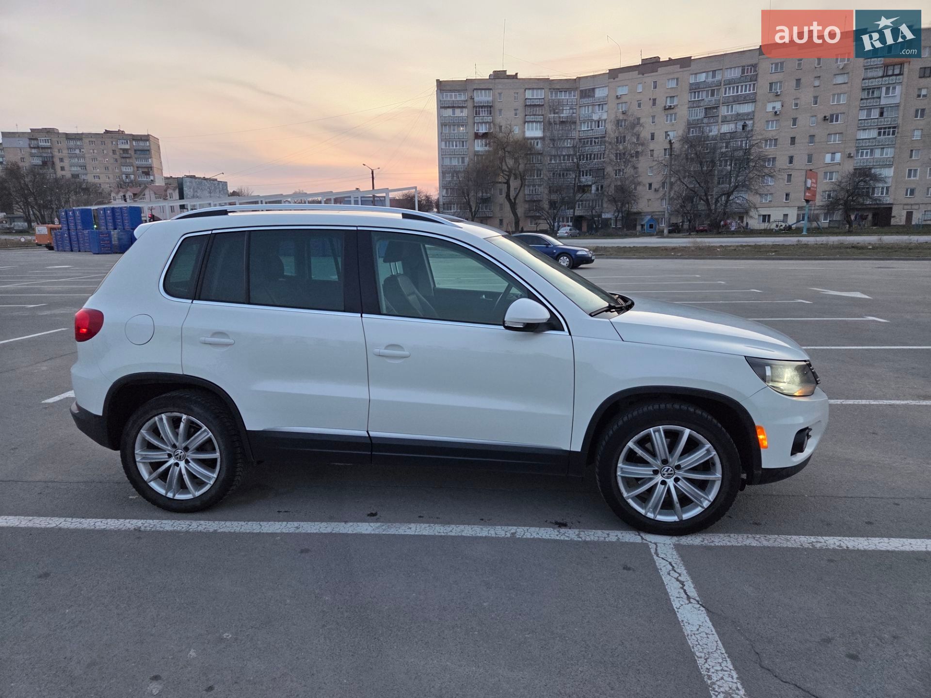 Volkswagen Tiguan 2013 VIN WVGAV3AX1DW073816 фото оголошення 2 з 14