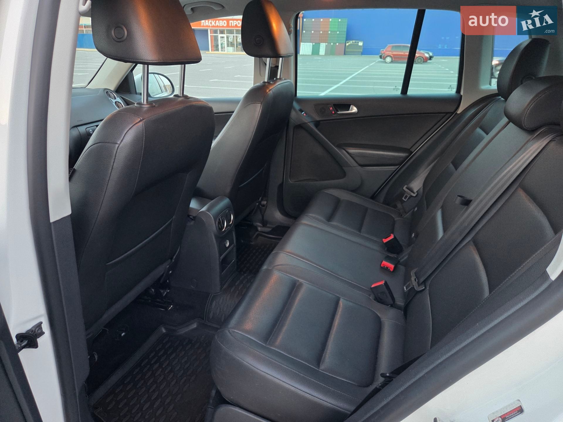 Volkswagen Tiguan 2013 VIN WVGAV3AX1DW073816 фото оголошення 12 з 14