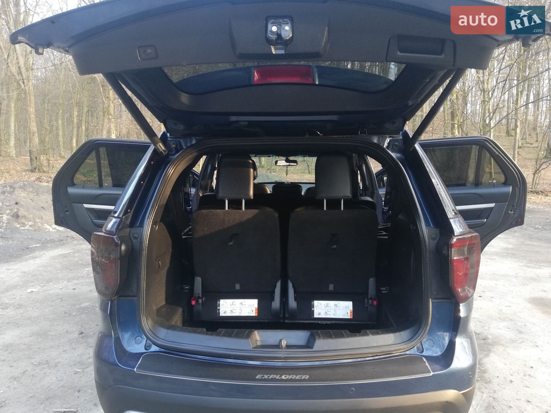 Ford Explorer 2015 VIN 1FM5K8DH8GGB16588 фото оголошення 5 з 20