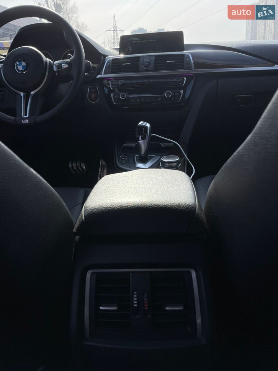 BMW 3 Series 2016 VIN WBA8E1G54GNT38457 фото оголошення 31 з 39