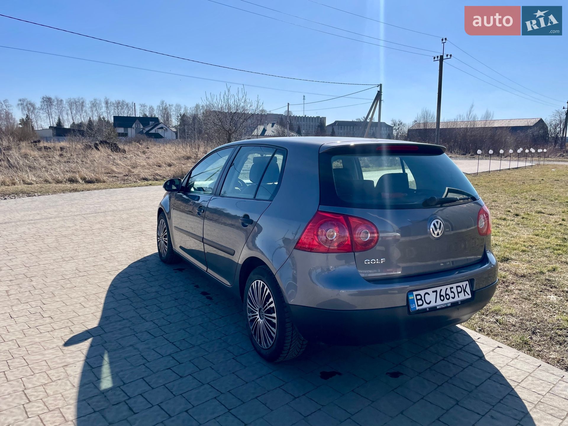 Volkswagen Golf 2004 VIN WVWZZZ1KZ5W061639 фото оголошення 6 з 10