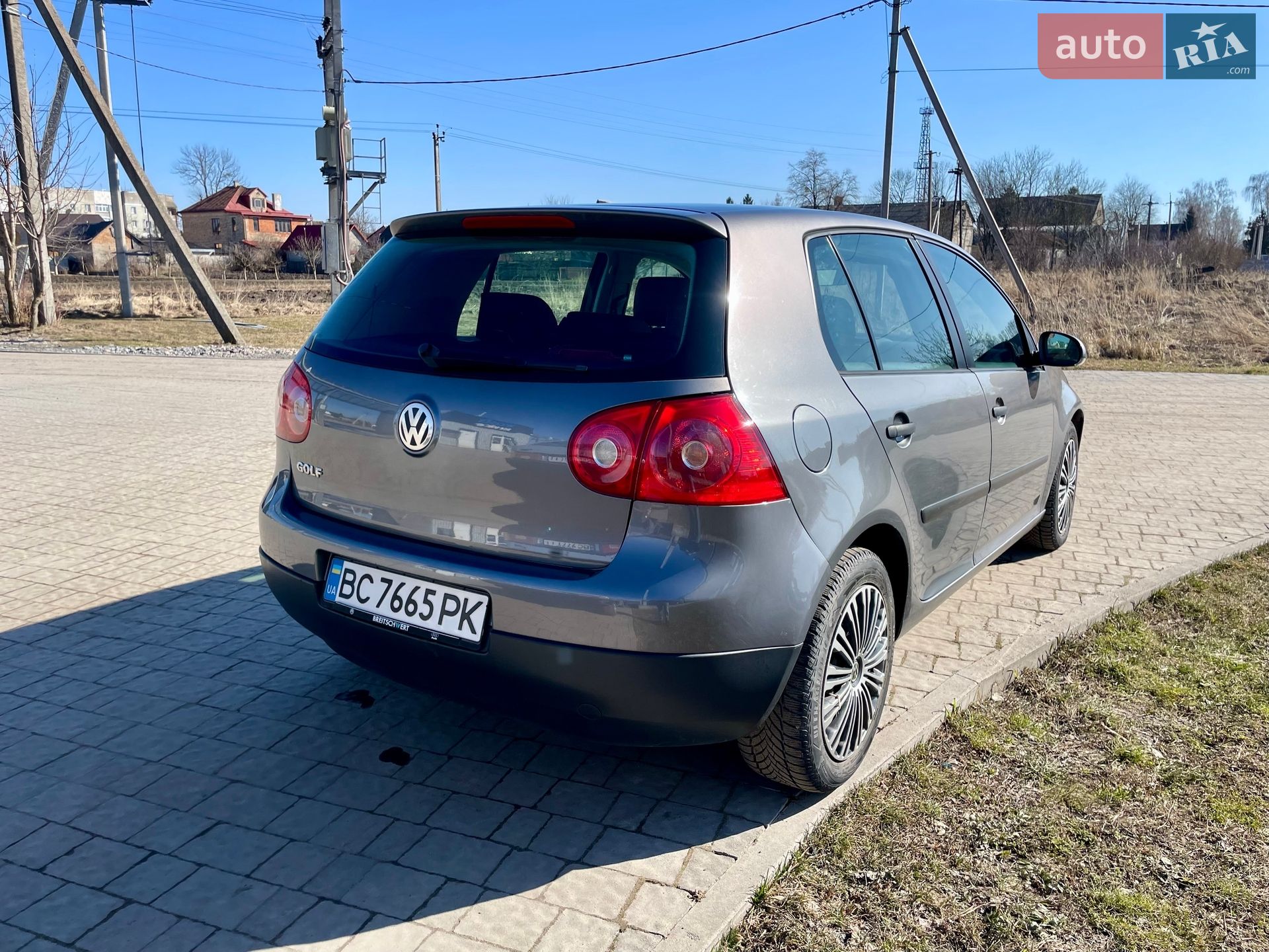 Volkswagen Golf 2004 VIN WVWZZZ1KZ5W061639 фото оголошення 7 з 10