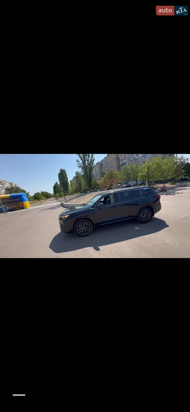 Lexus TX 2023 VIN 5TDAAAB67RS004159 фото оголошення 4 з 16