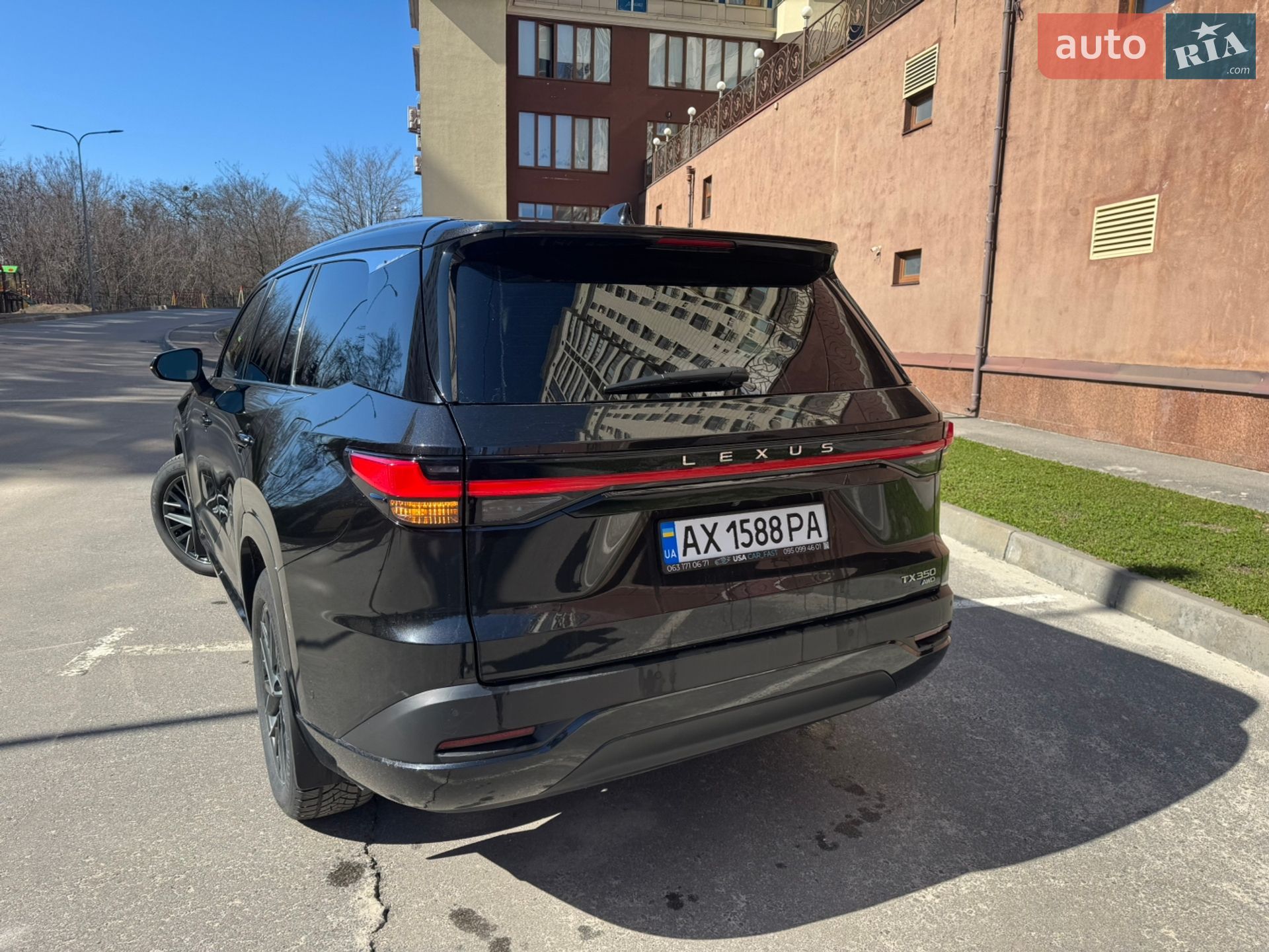 Lexus TX 2023 VIN 5TDAAAB67RS004159 фото оголошення 7 з 16