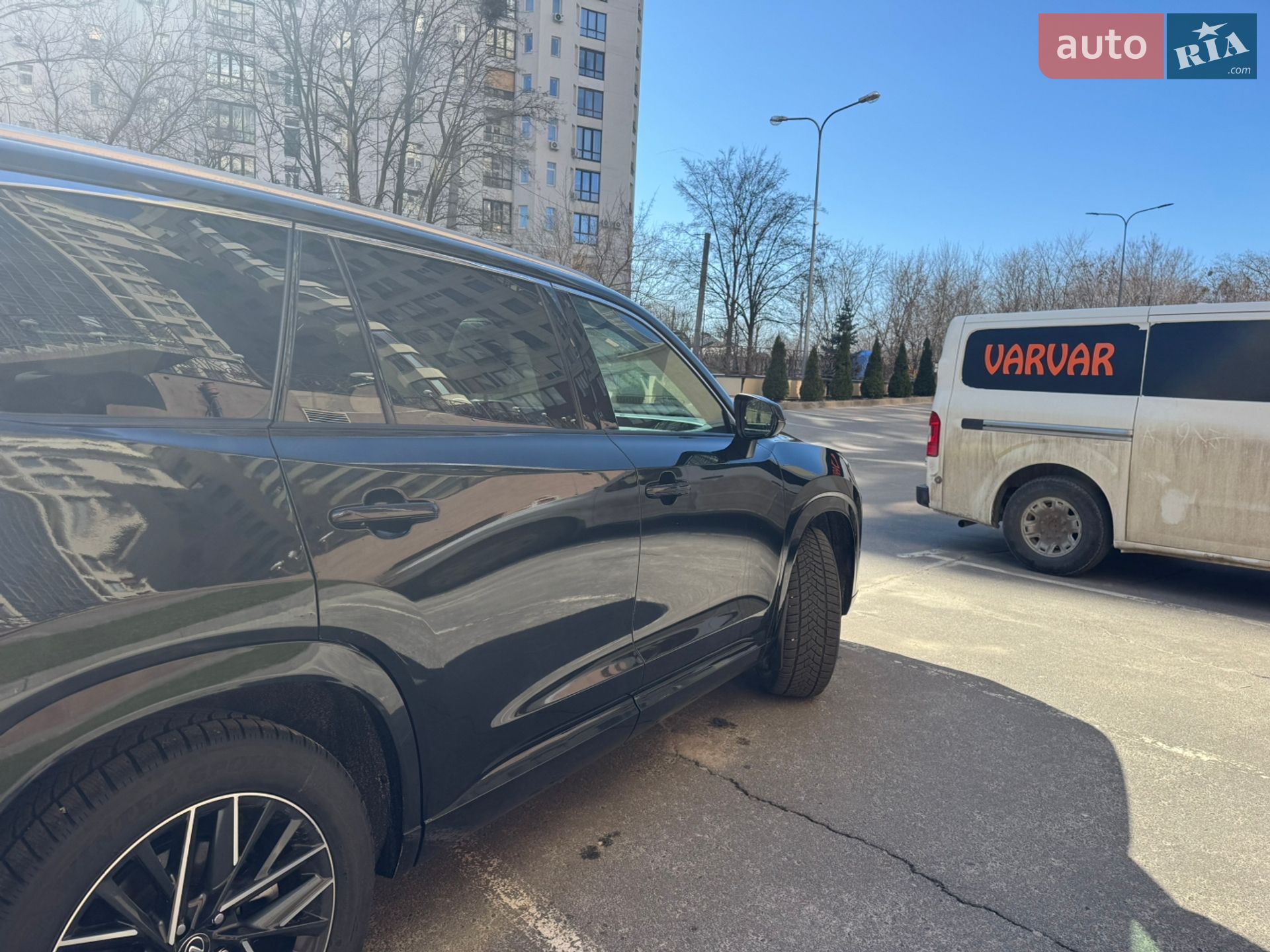 Lexus TX 2023 VIN 5TDAAAB67RS004159 фото оголошення 9 з 16