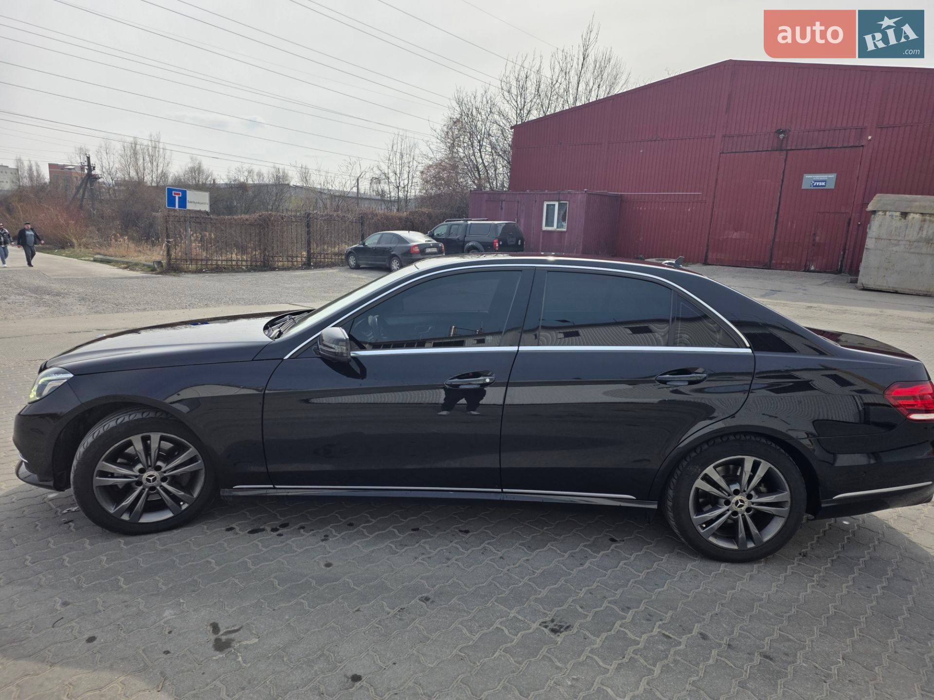 Mercedes-Benz E-Class 2014 VIN WDD2120821B035667 фото оголошення 2 з 23