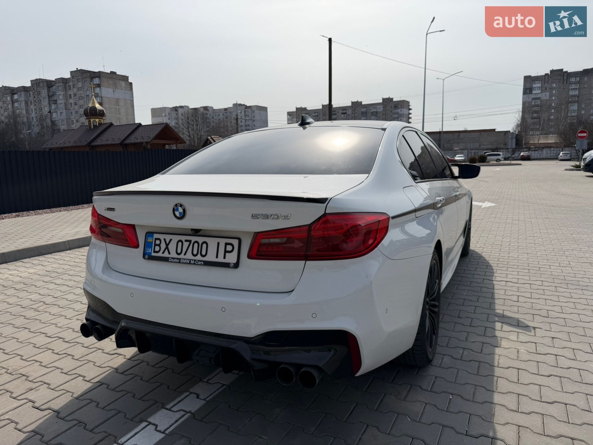 BMW 5 Series 2018 VIN WBAJD11050B197410 фото оголошення 6 з 18