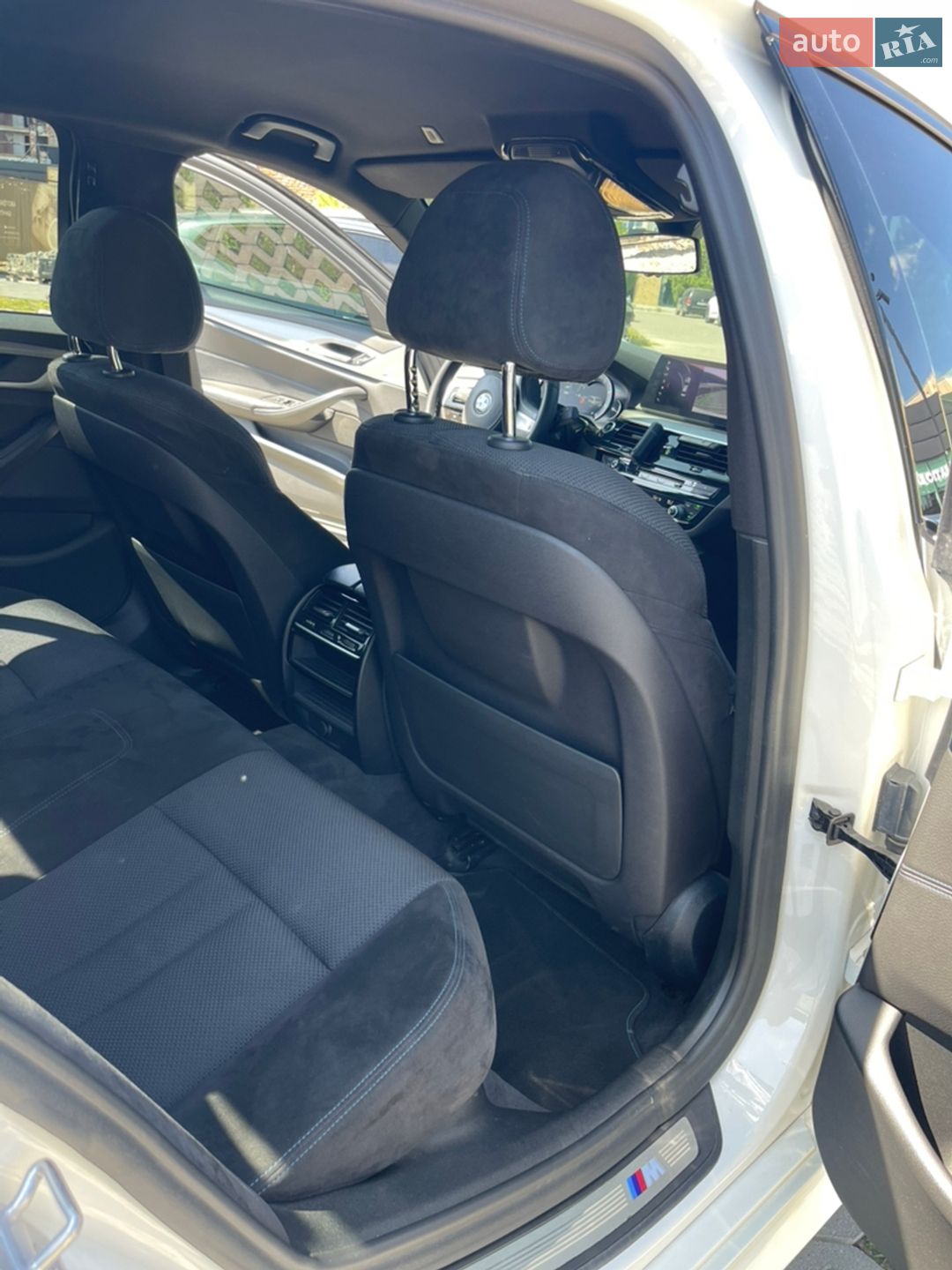 BMW 5 Series 2018 VIN WBAJD11050B197410 фото оголошення 18 з 18