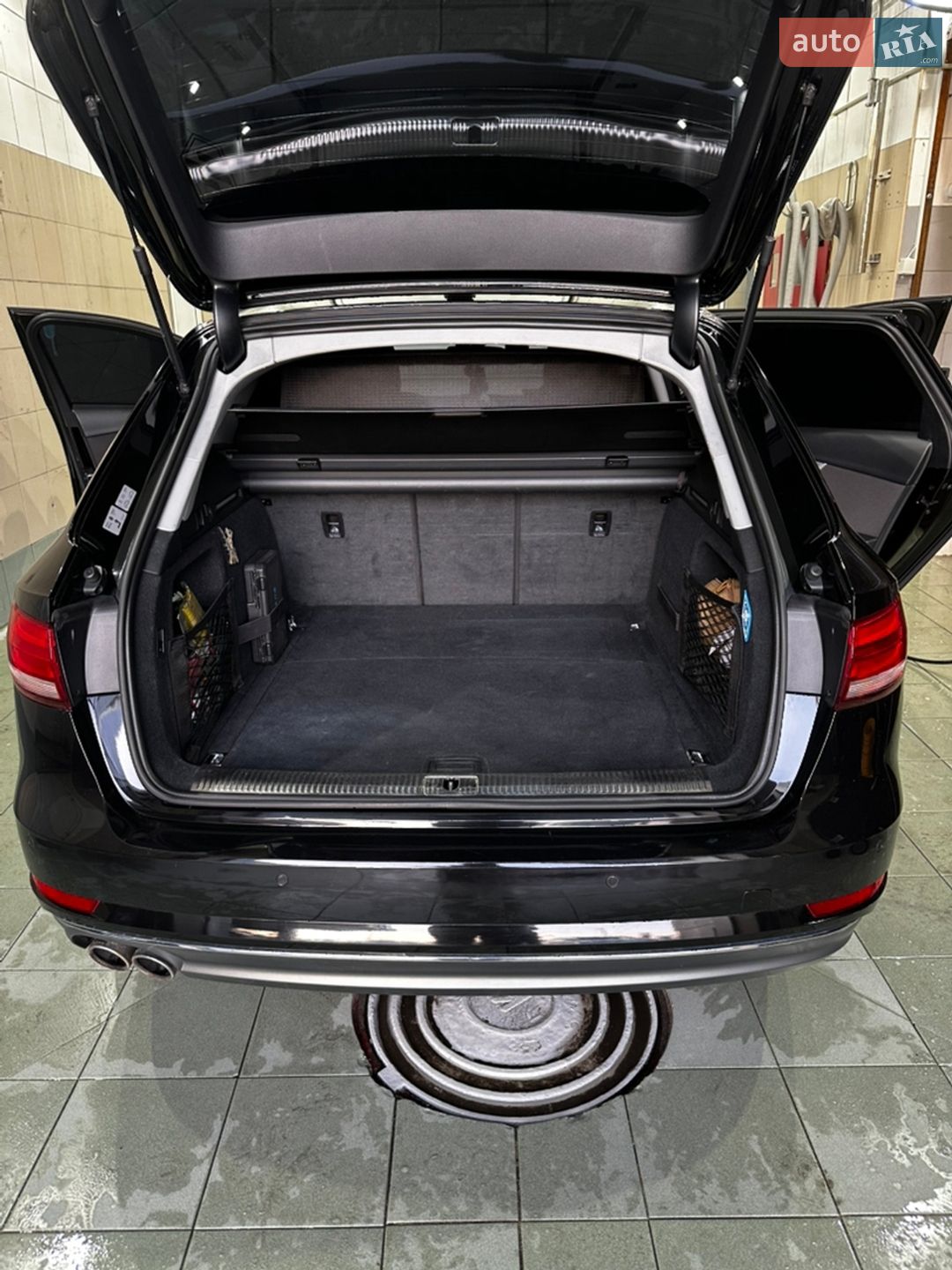 Audi A4 2016 VIN WAUZZZF4XHA056798 фото оголошення 9 з 12