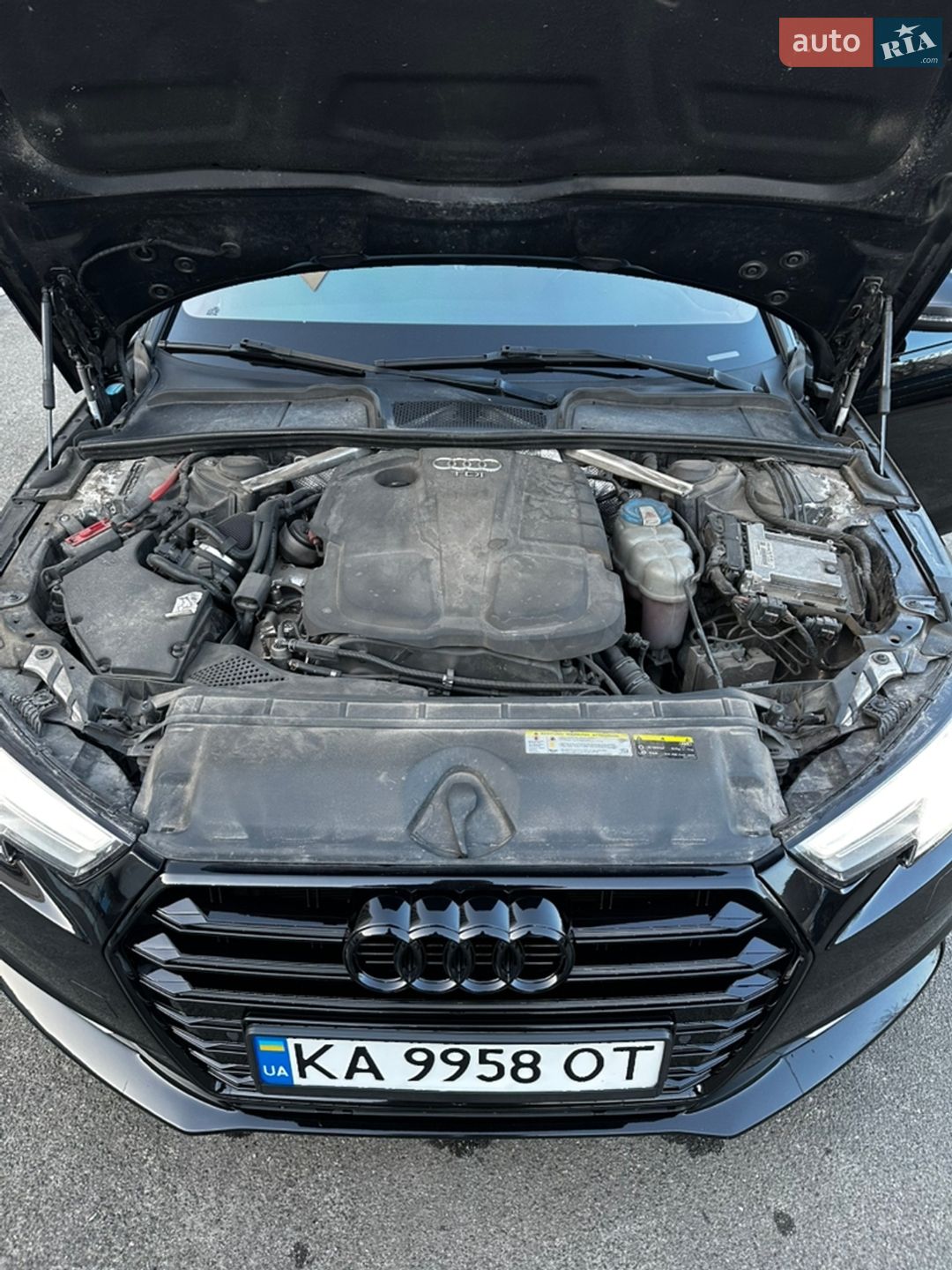 Audi A4 2016 VIN WAUZZZF4XHA056798 фото оголошення 10 з 12