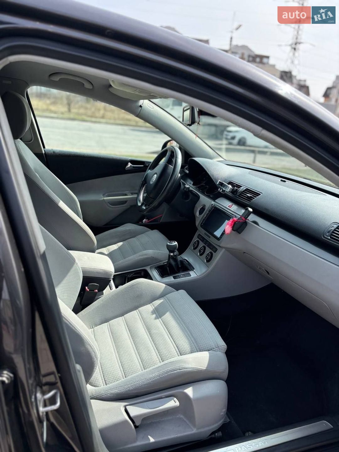 Volkswagen Passat 2005 VIN WVWZZZ3CZ6E041008 фото оголошення 9 з 11