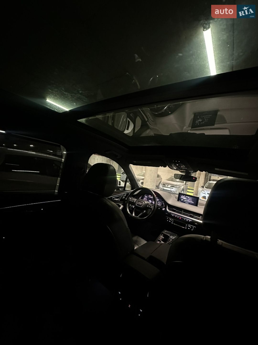 Audi Q7 2016 VIN WA1LAAF77HD012018 фото оголошення 3 з 19