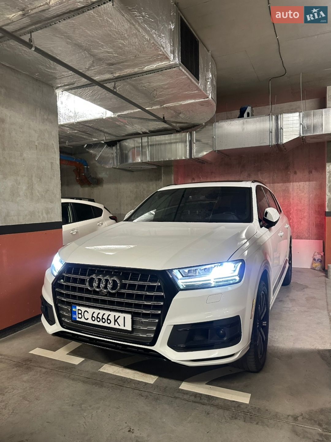 Audi Q7 2016 VIN WA1LAAF77HD012018 фото оголошення 6 з 19