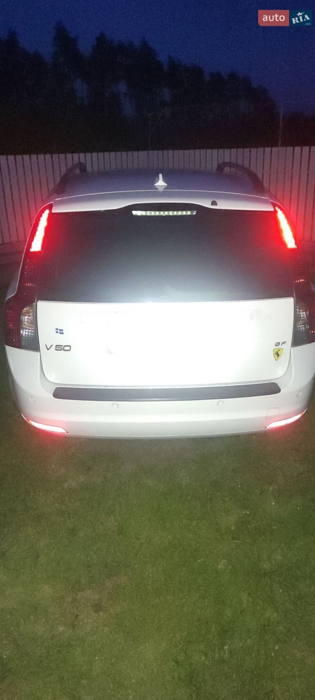 Volvo V50 2009 VIN YV1MW084292478348 фото оголошення 2 з 24