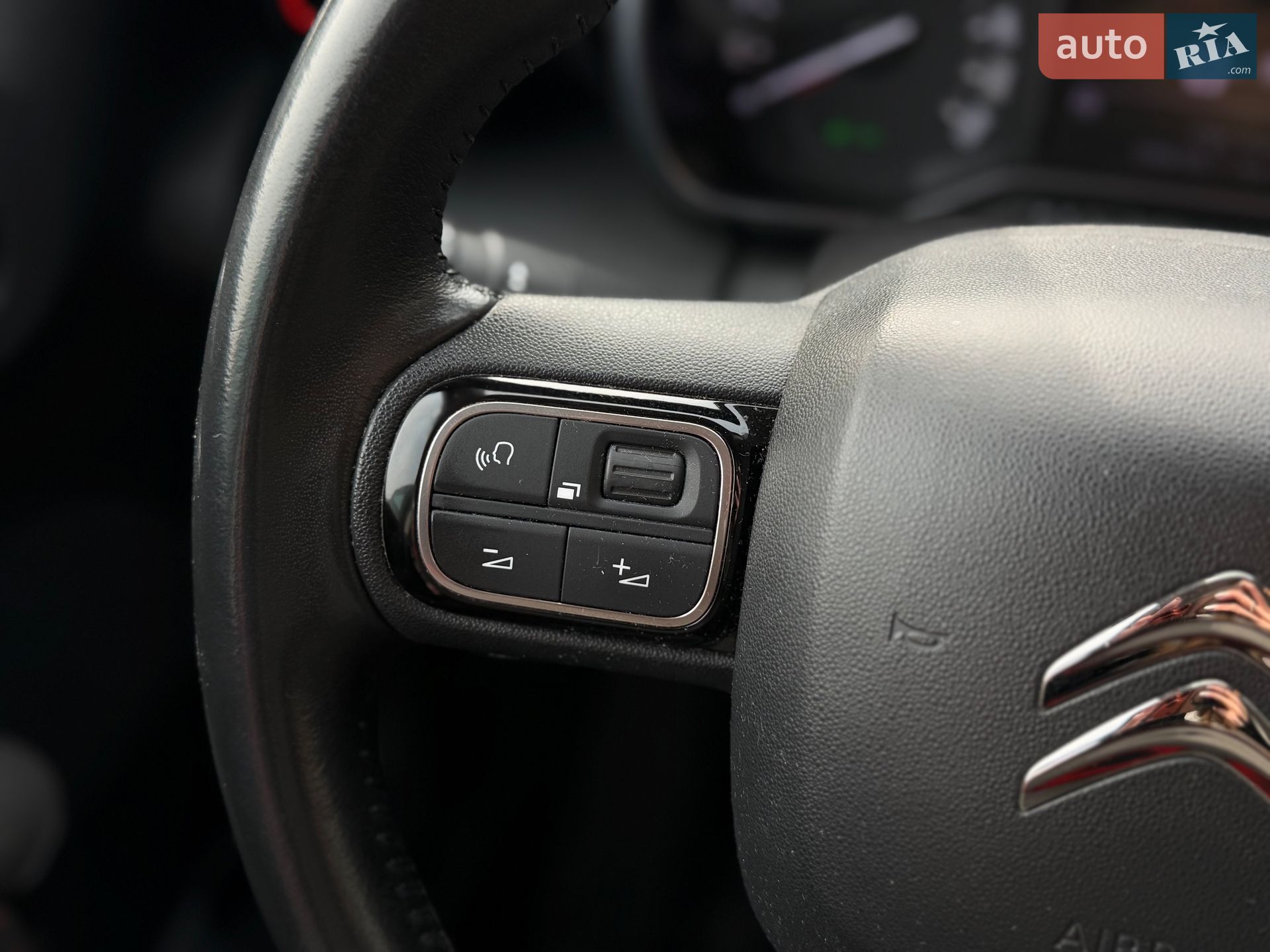 Citroen C3 Aircross 2019 VIN VF72RHNVWK4500187 фото оголошення 34 з 49
